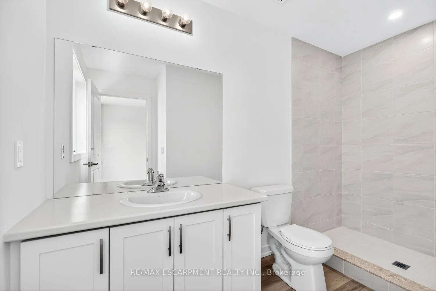 70 Kenesky Drive, #37