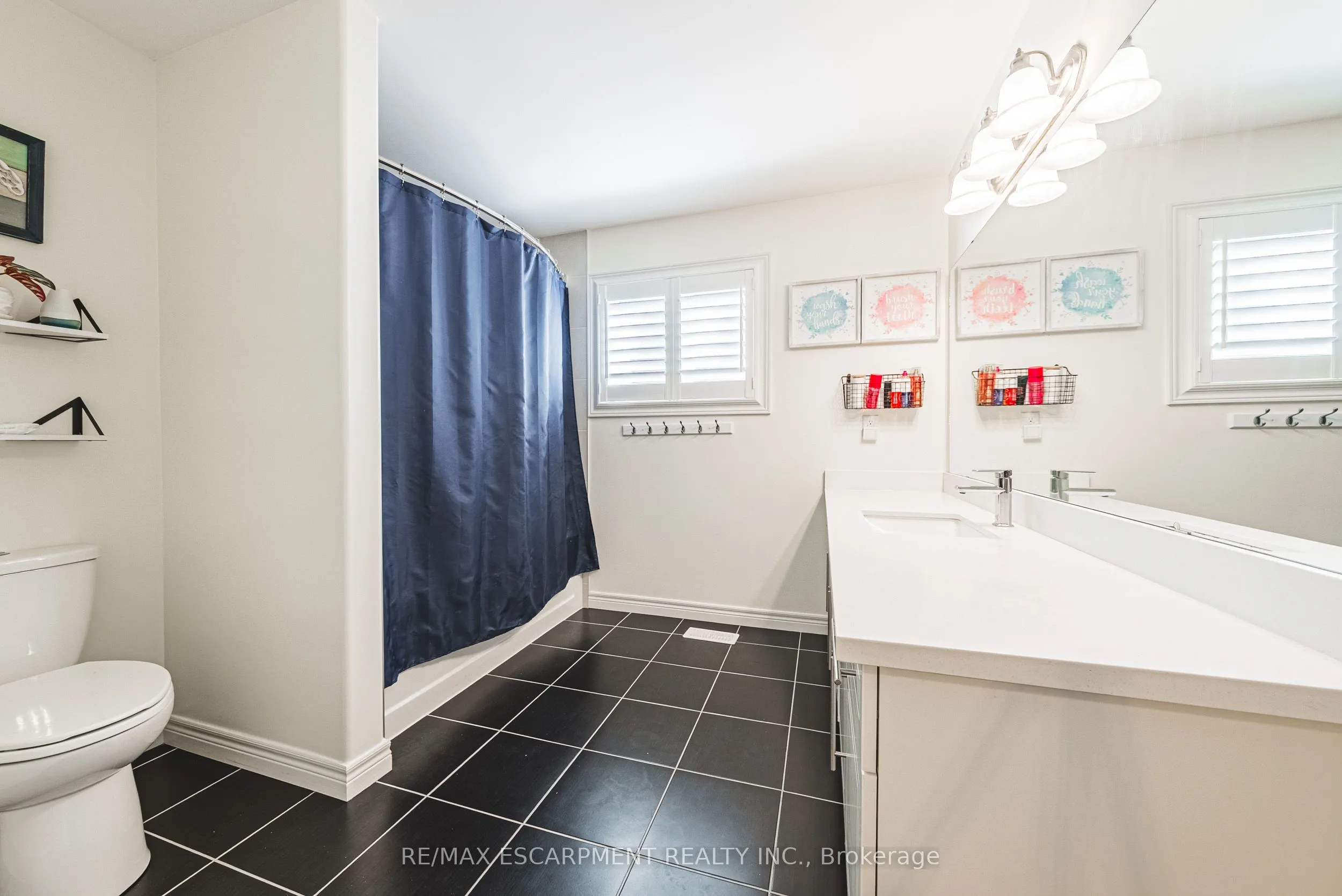 68 Kinsman Drive