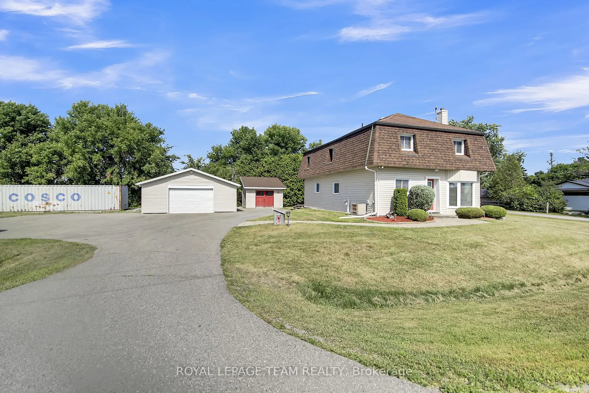 5745 Fourth Line Road