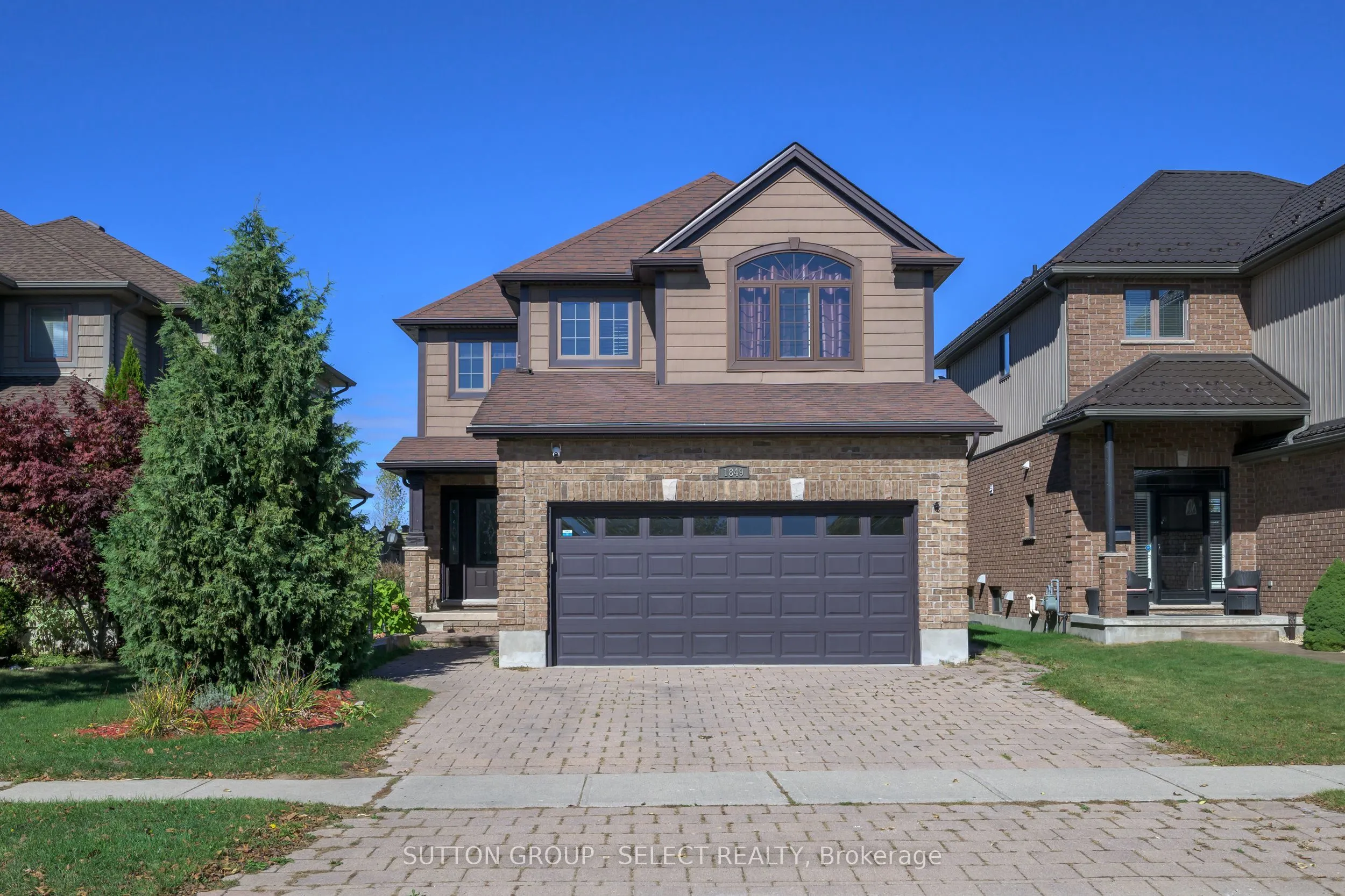 1849 Devos Drive