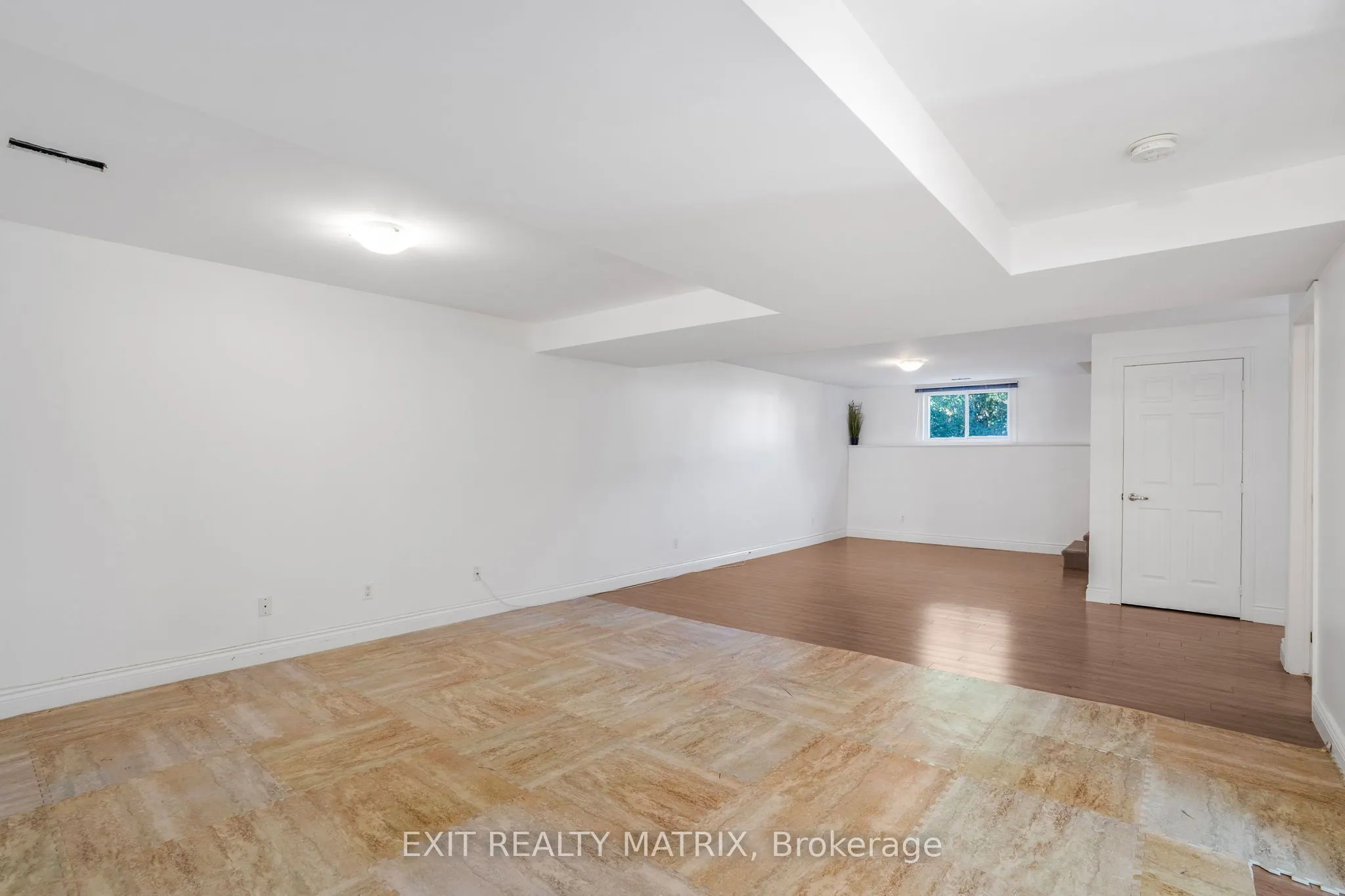 6 Telegraph Crescent
