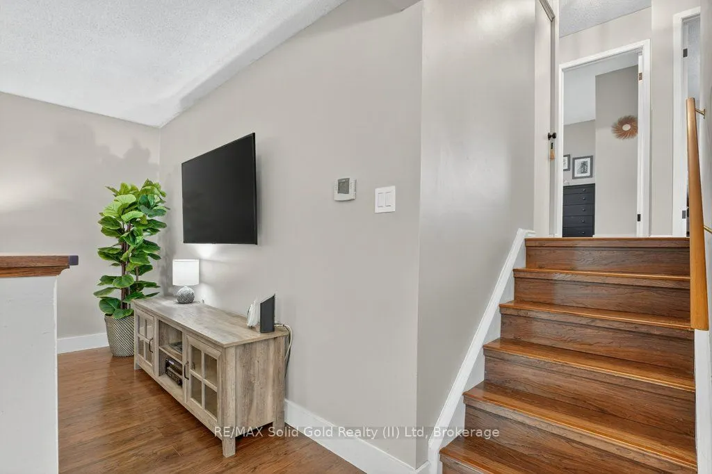 34 Dunsmere Court