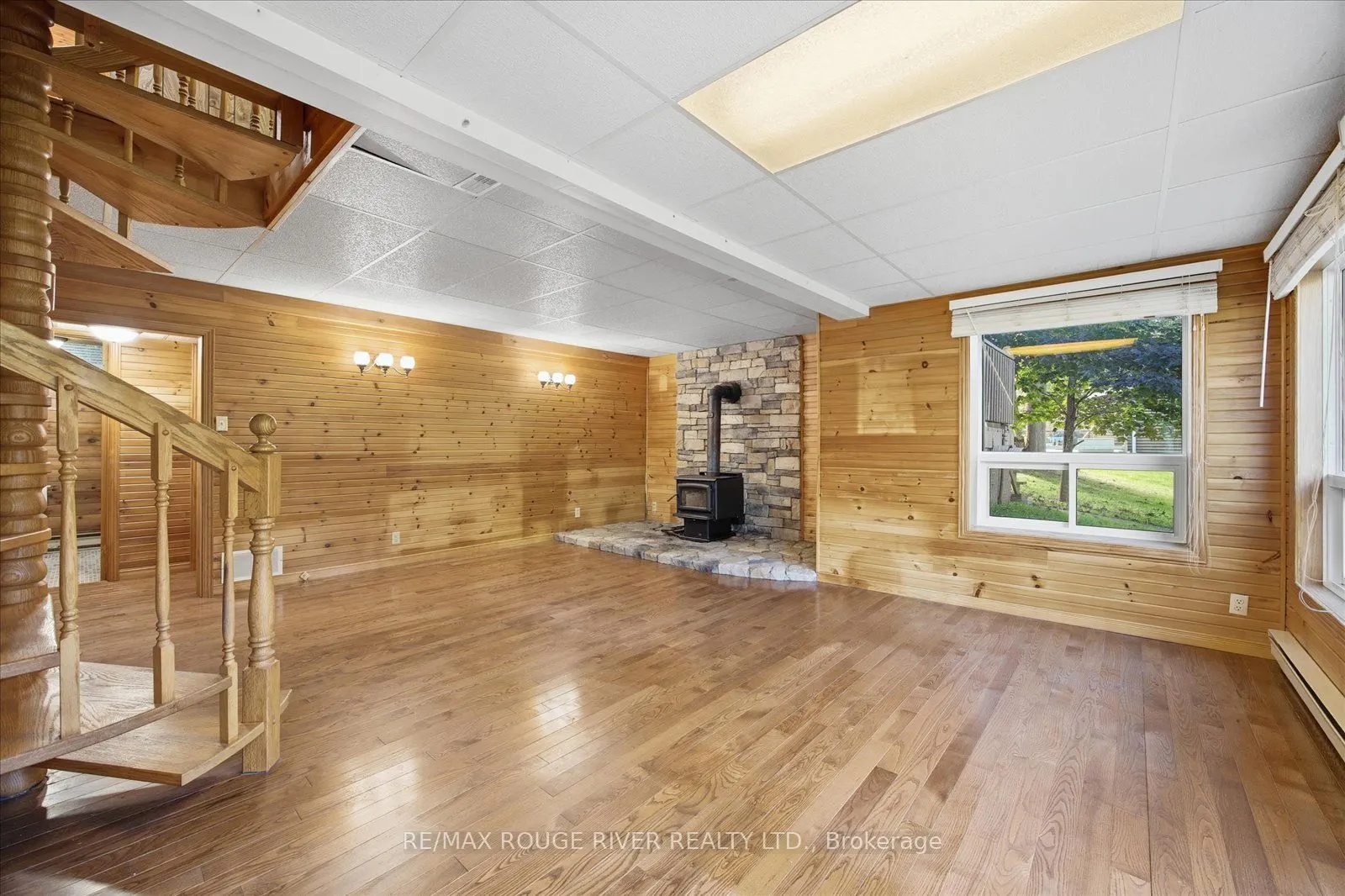 65 Cedarview Drive
