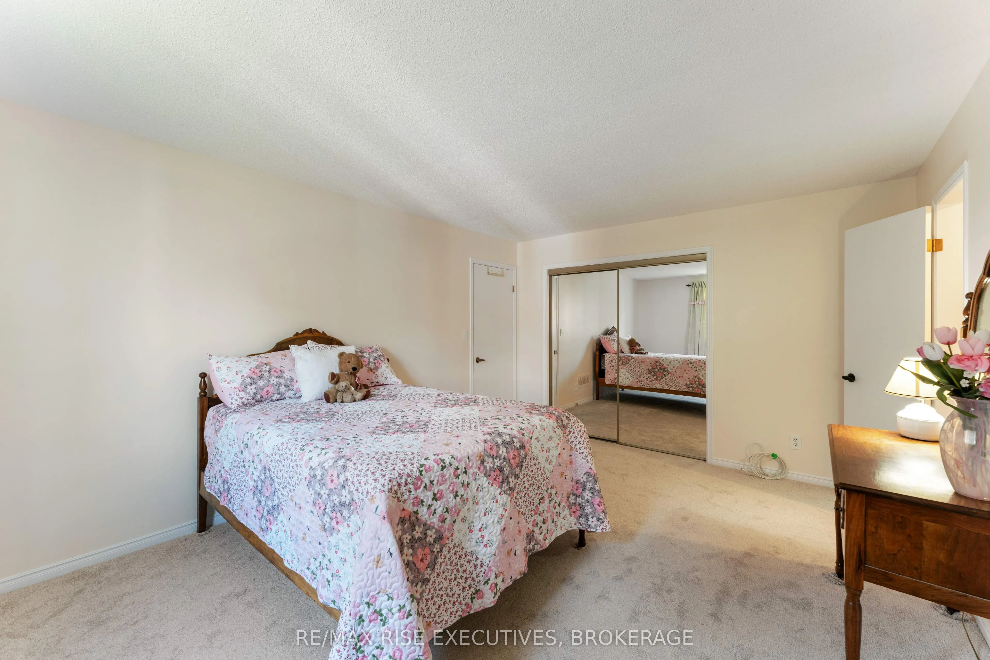 656 Rivermeade Avenue