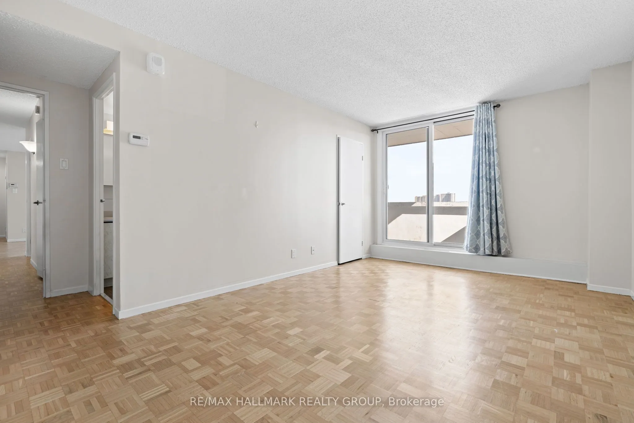 265 Poulin Avenue, #806