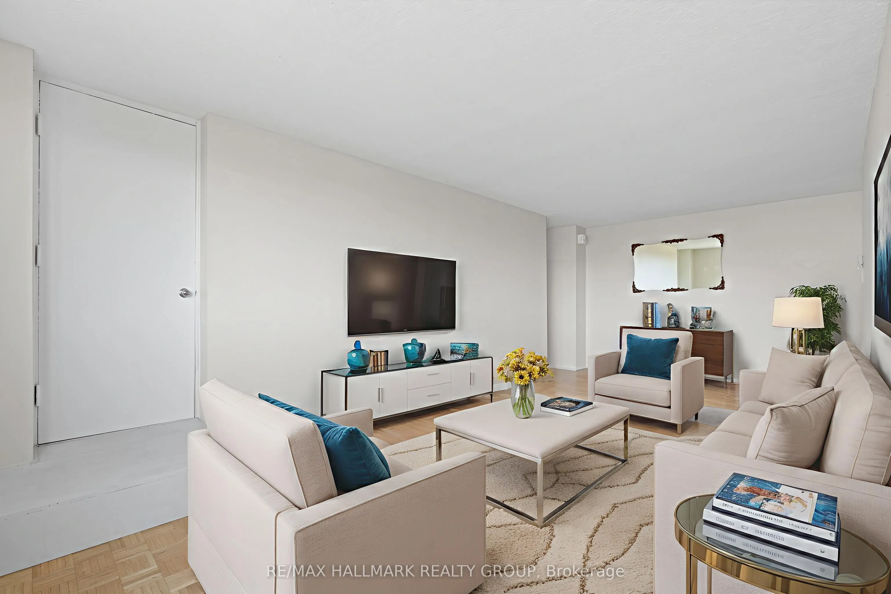 265 Poulin Avenue, #806