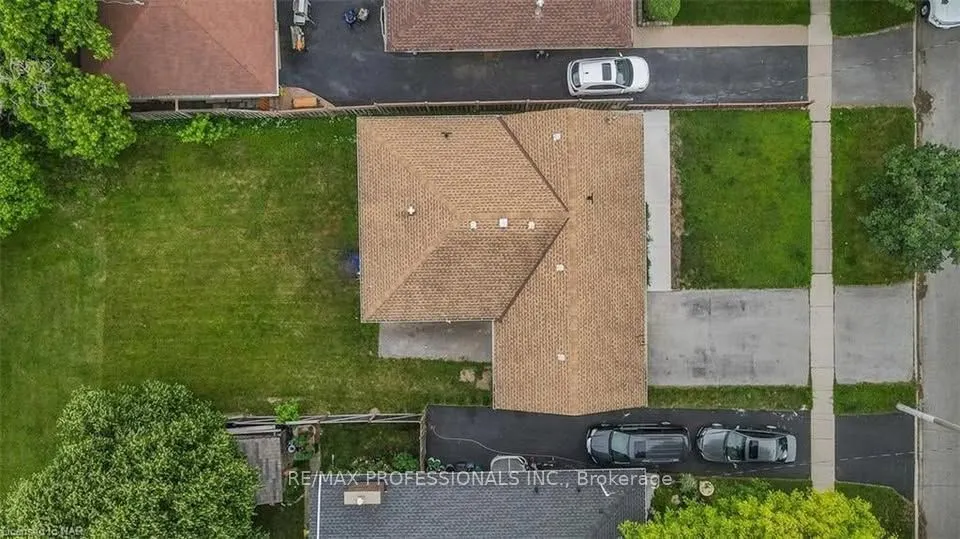 35 Carriage Road, #Upper
