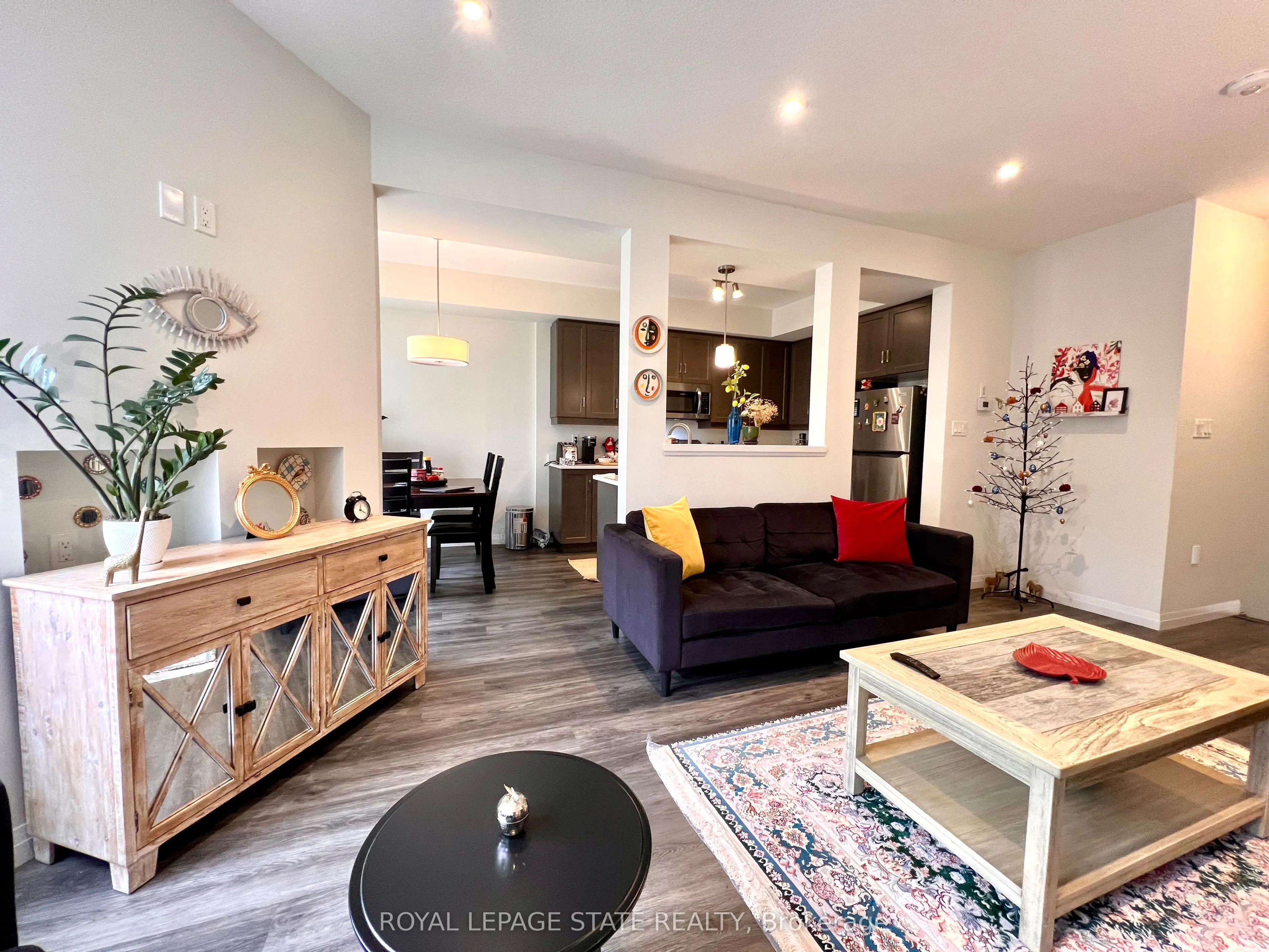 13 Dresser Lane