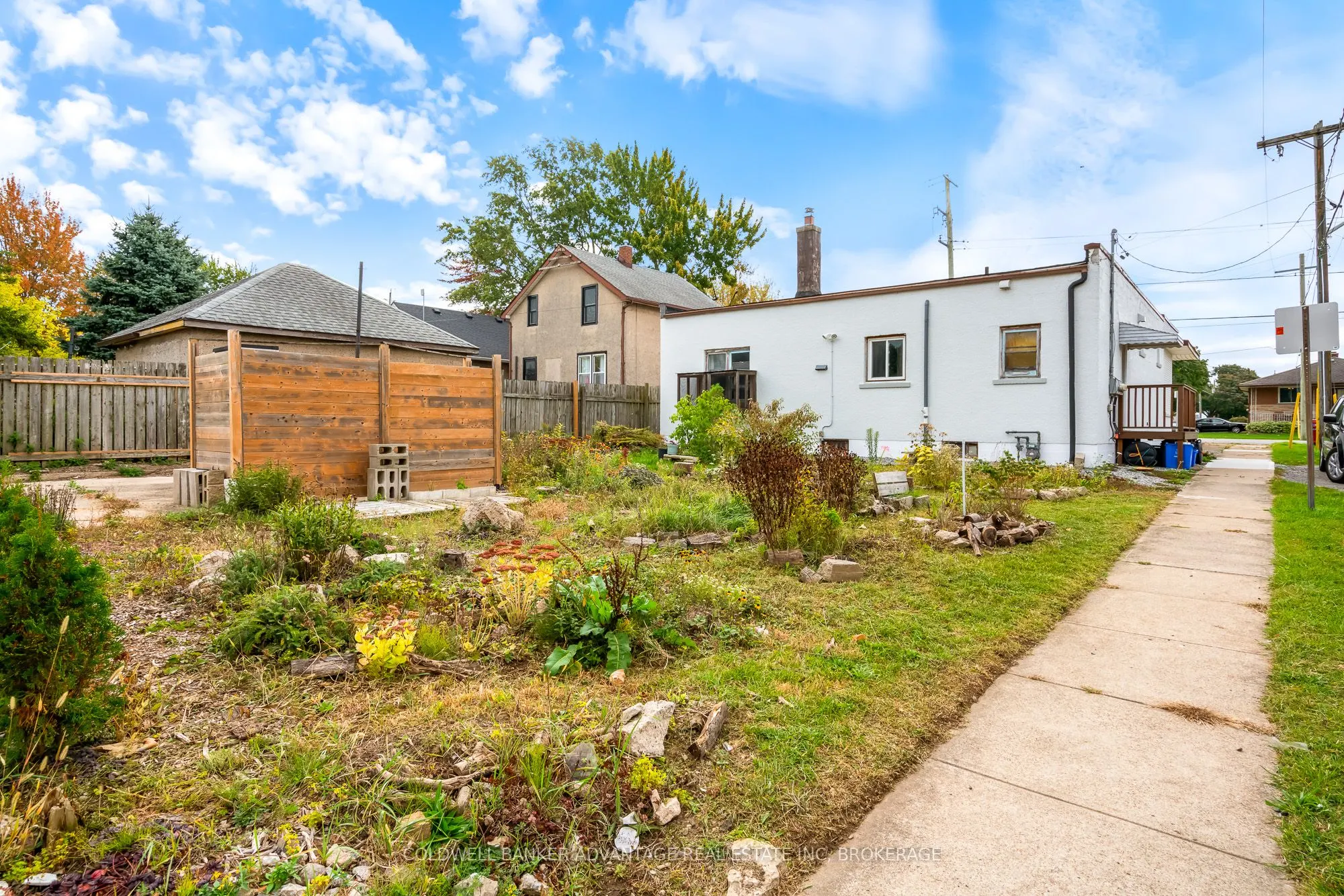 148 KILLALY Street E