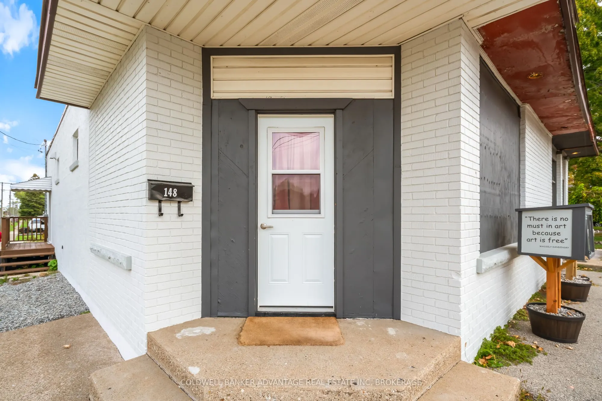 148 KILLALY Street E