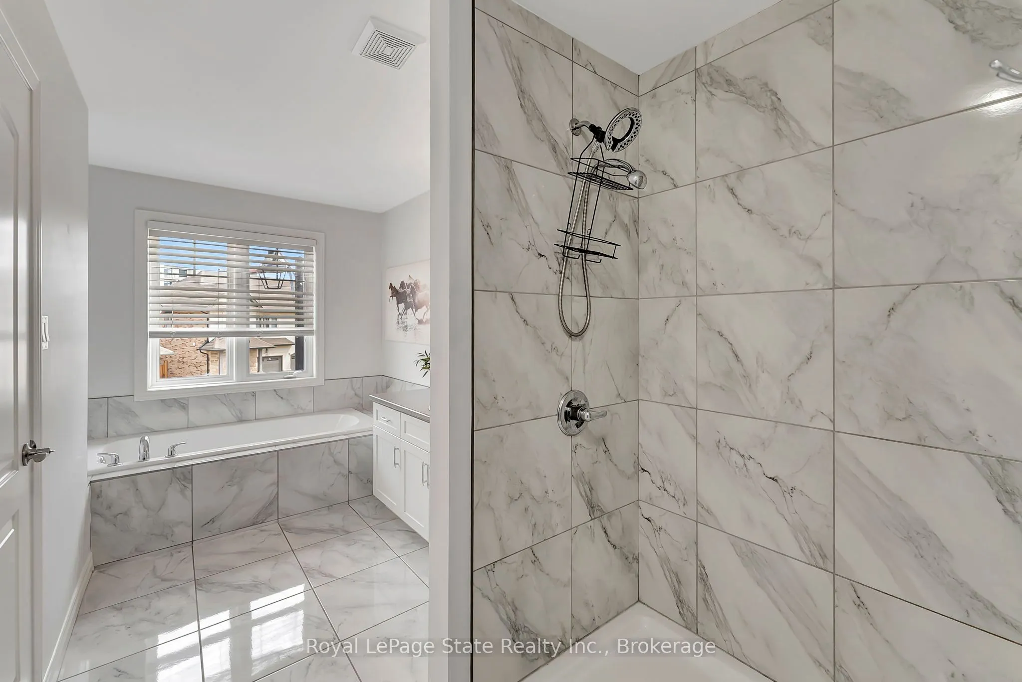98 Shoreview Place, #18