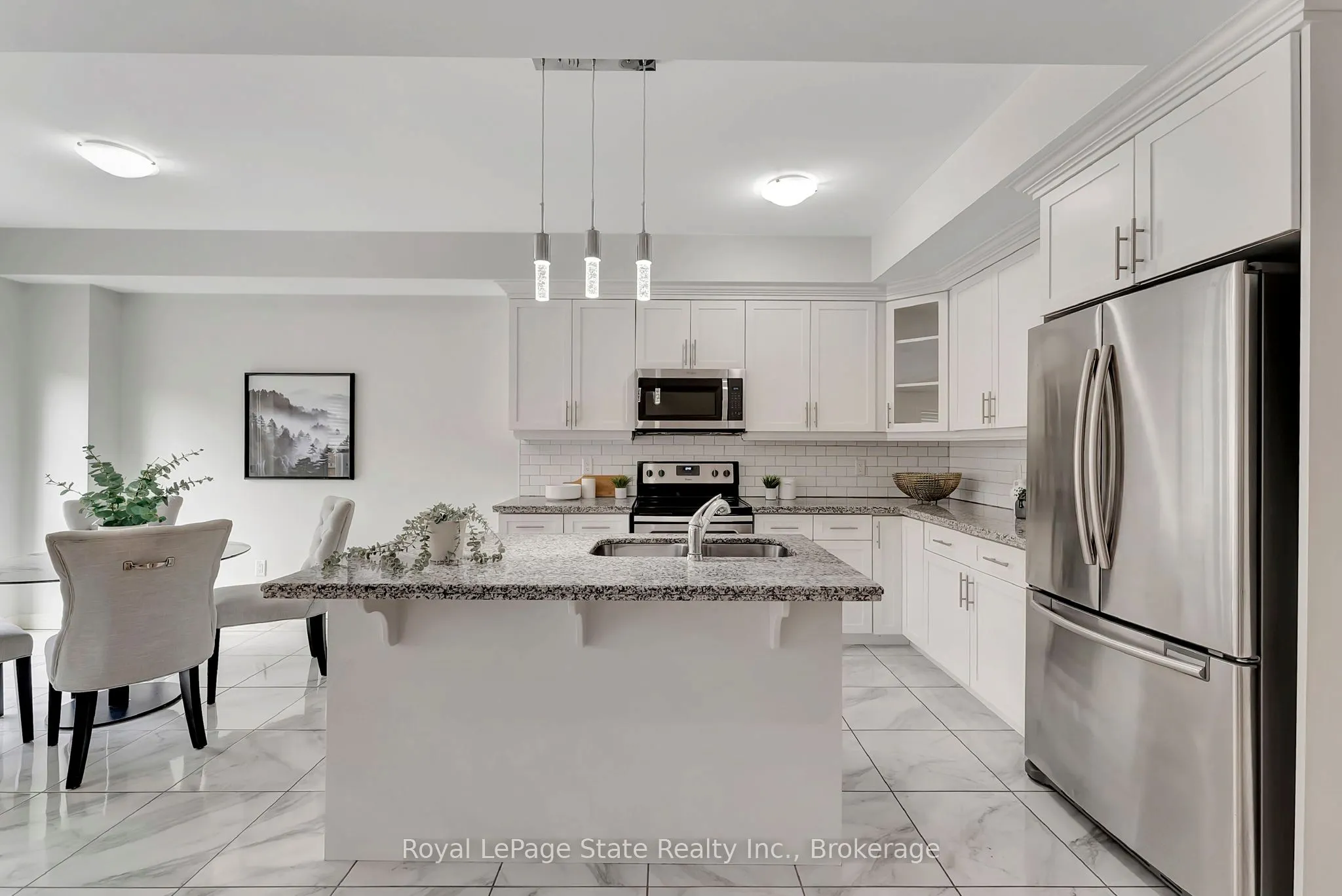98 Shoreview Place, #18