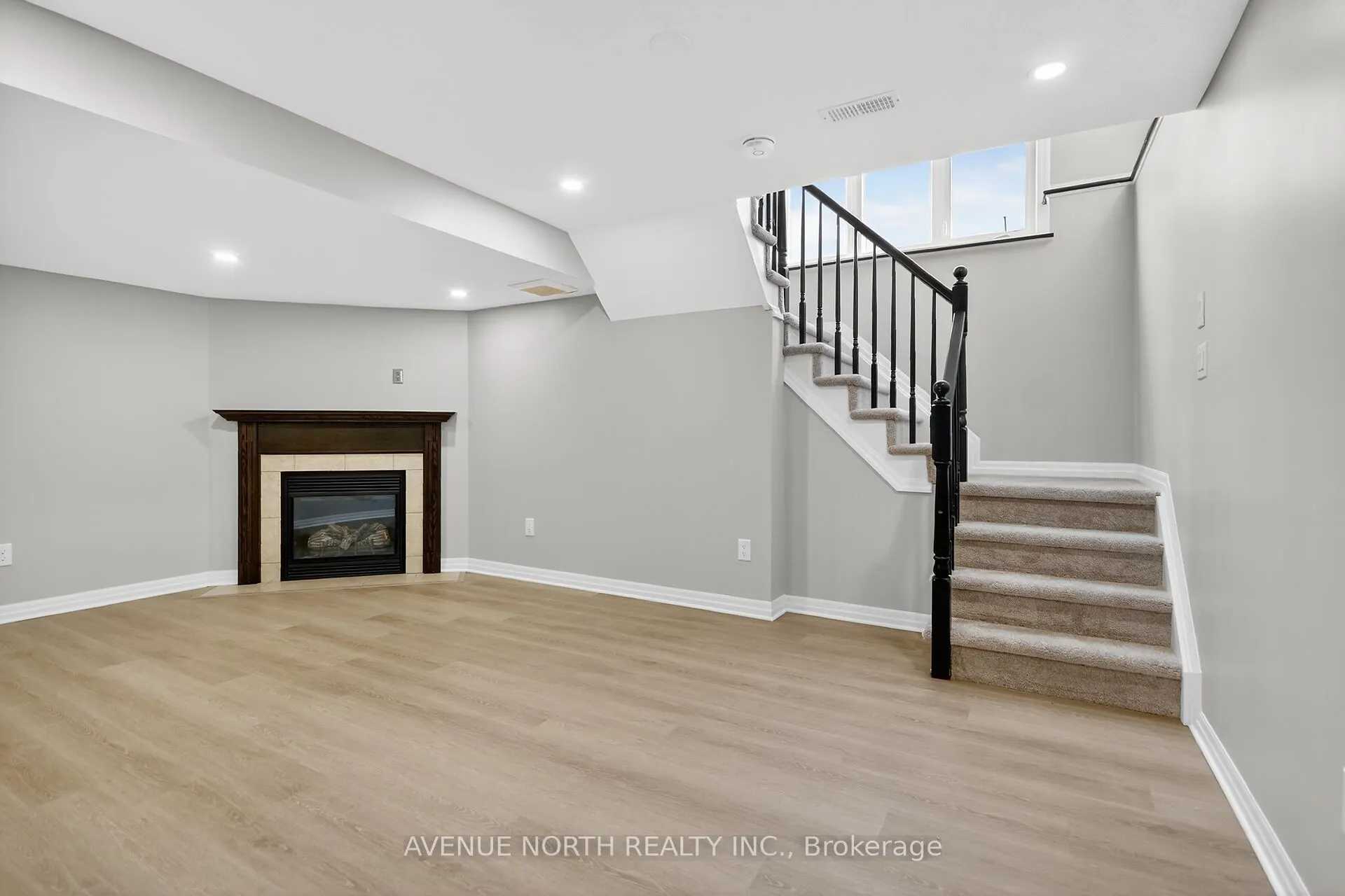629 Sunburst Street