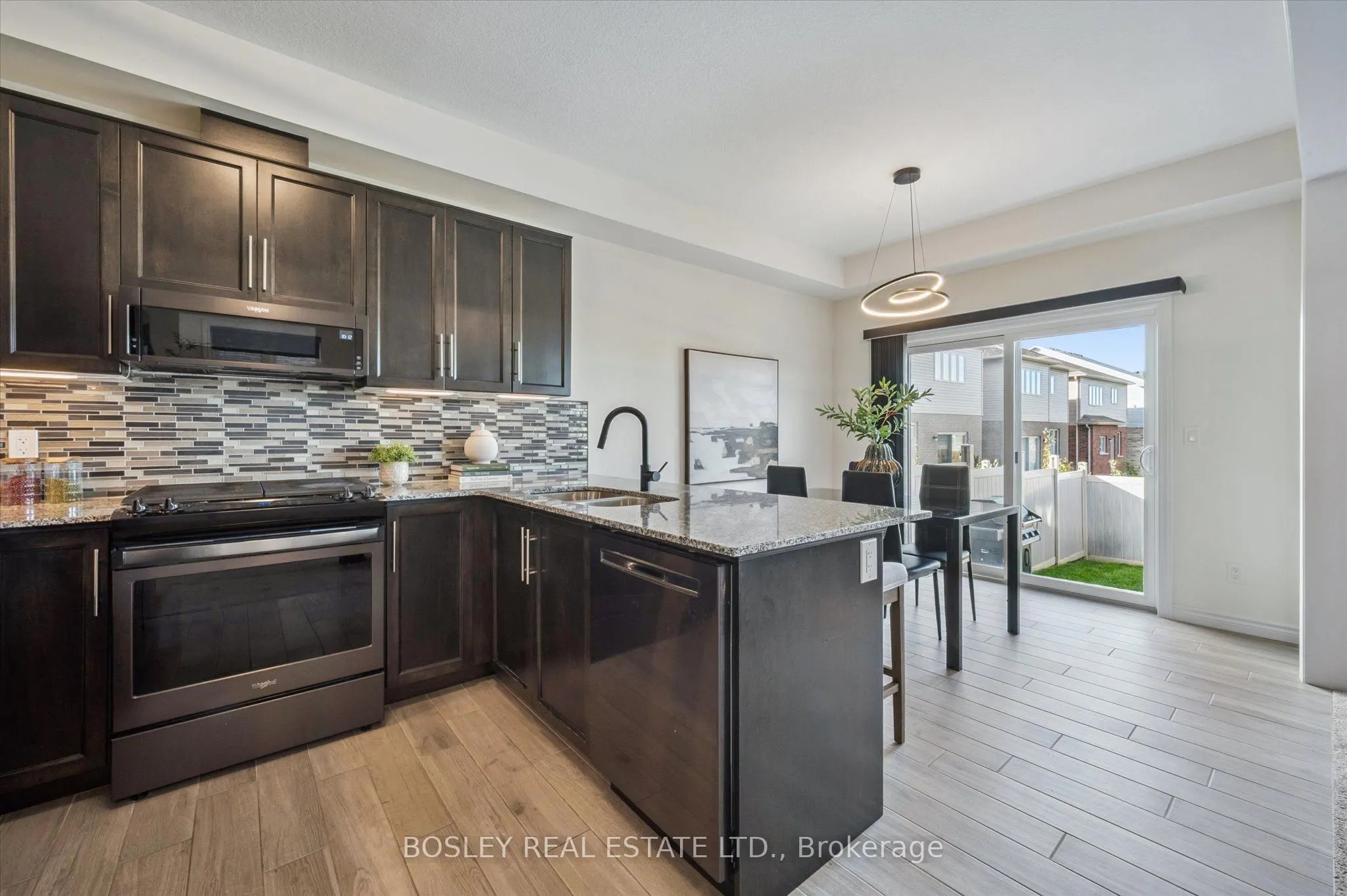 238 Vincent Drive