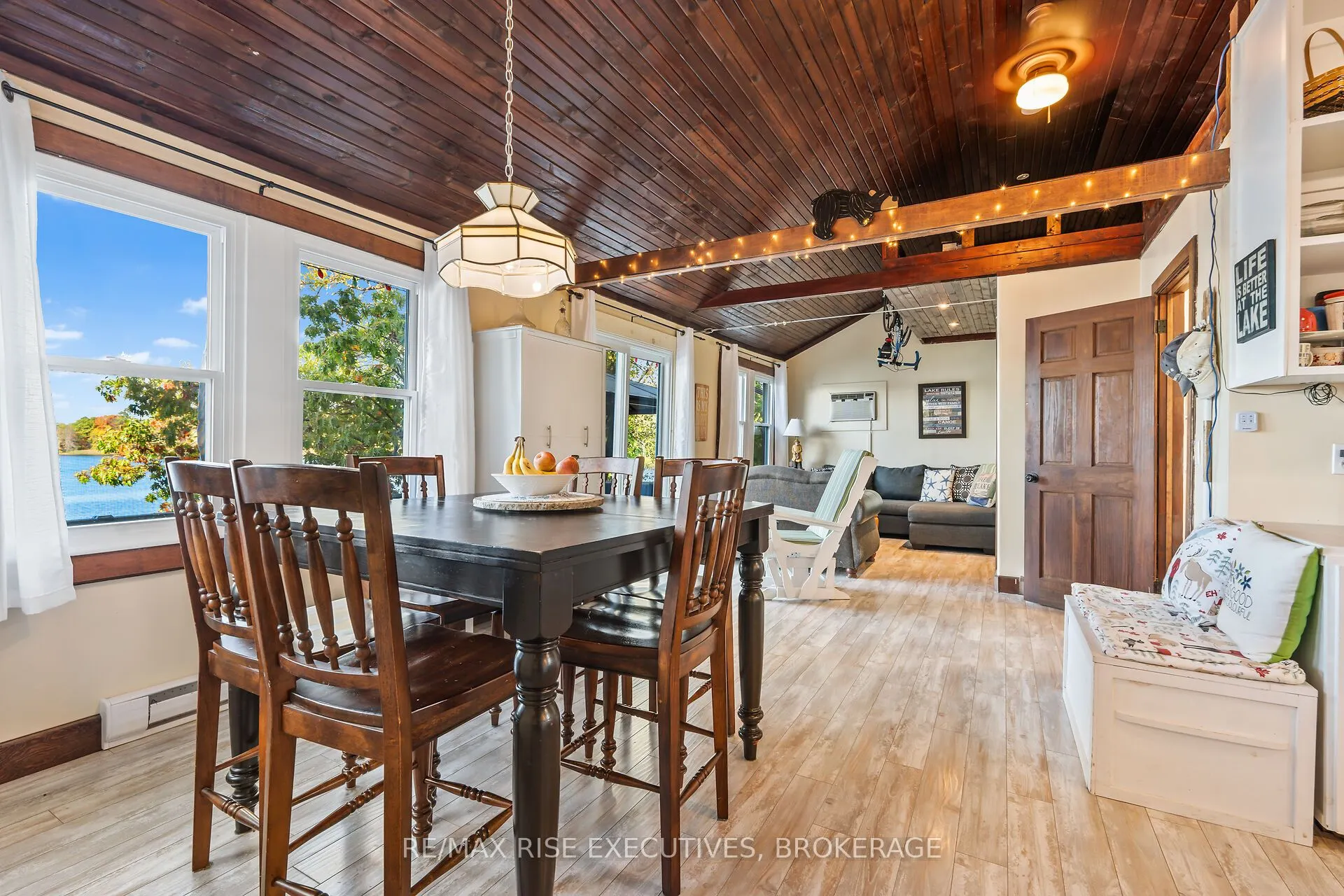 465K Lyndhurst Road