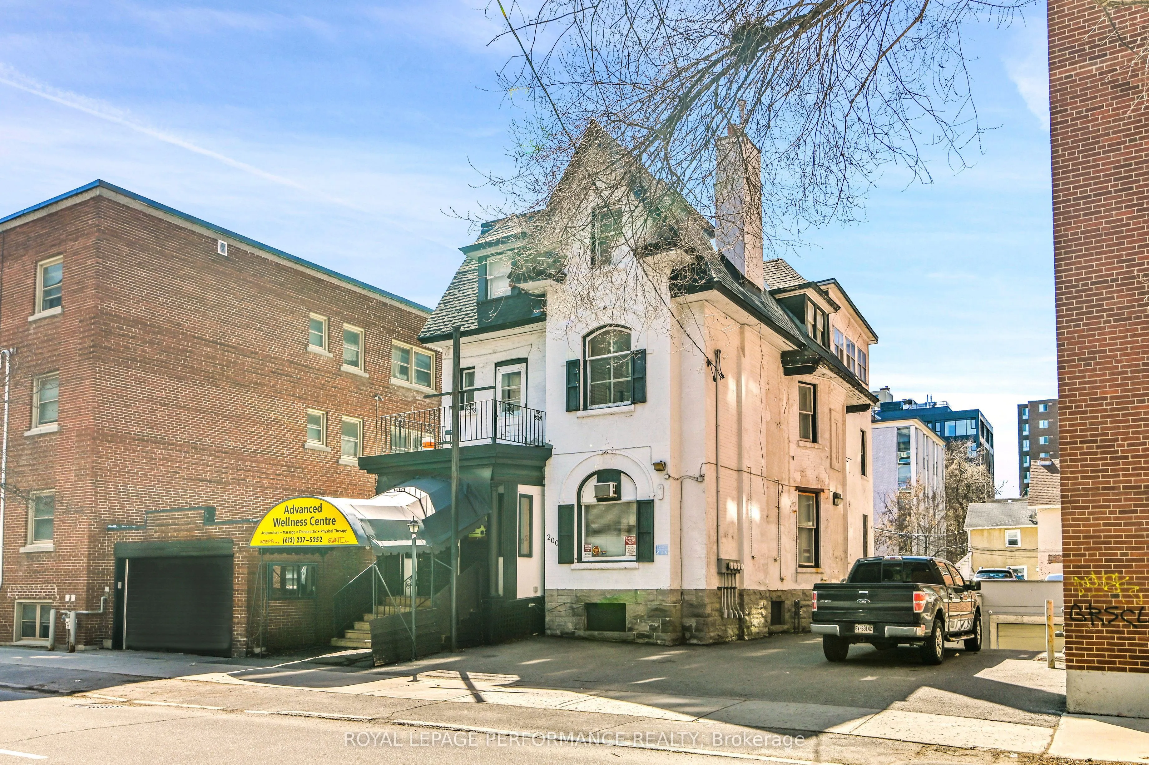 200 Metcalfe Street