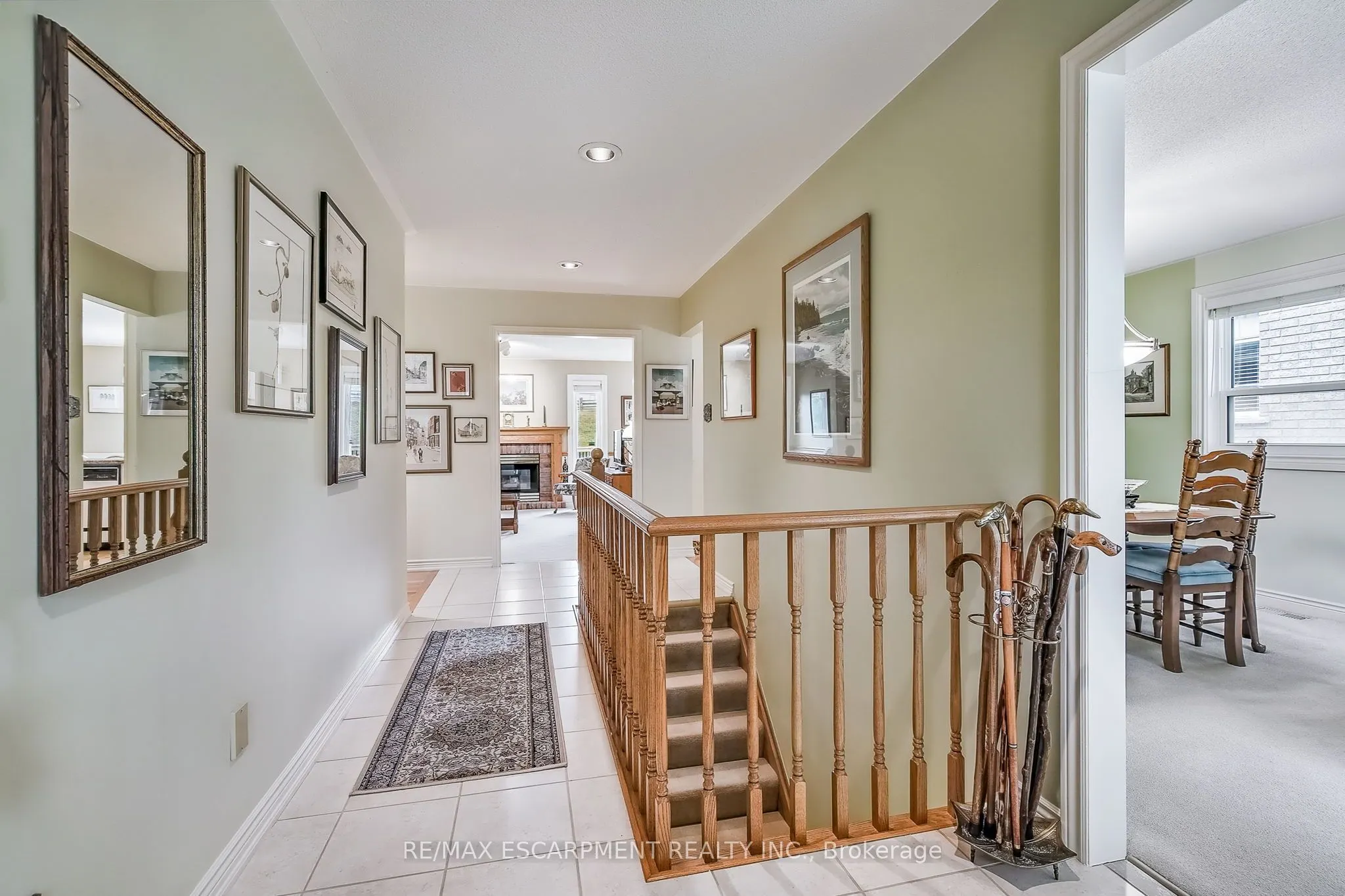 21 RIVIERA Ridge
