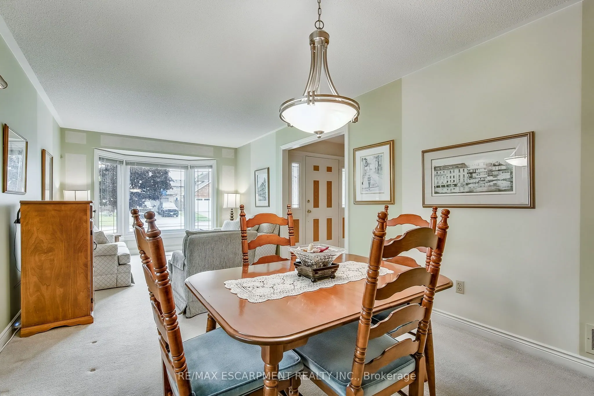 21 RIVIERA Ridge
