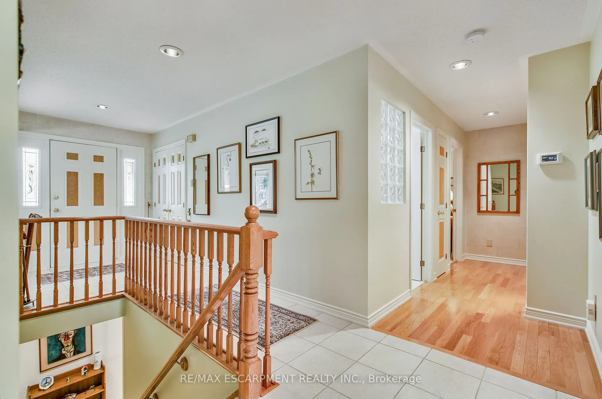 21 RIVIERA Ridge