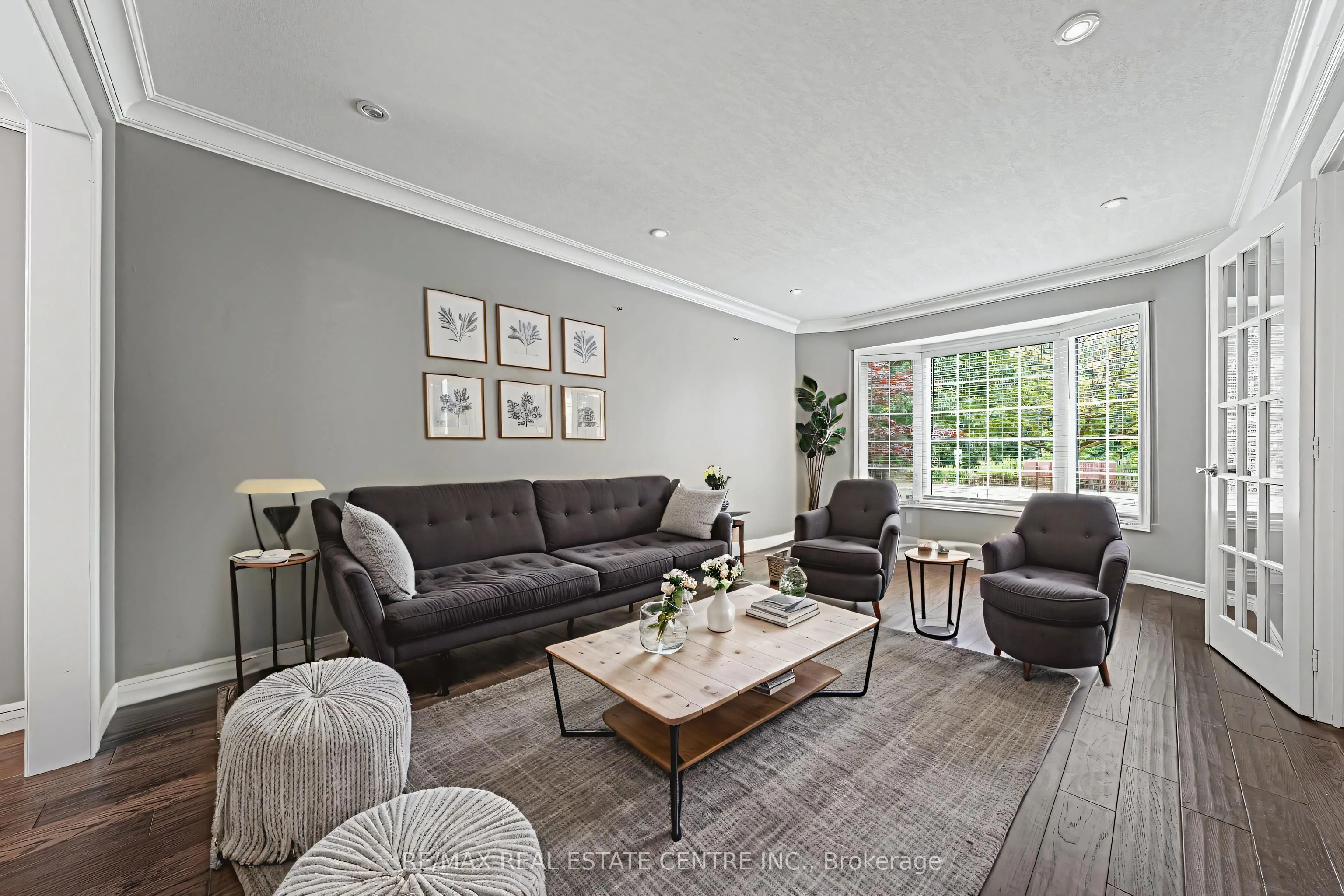 163 GLENVALLEY Drive