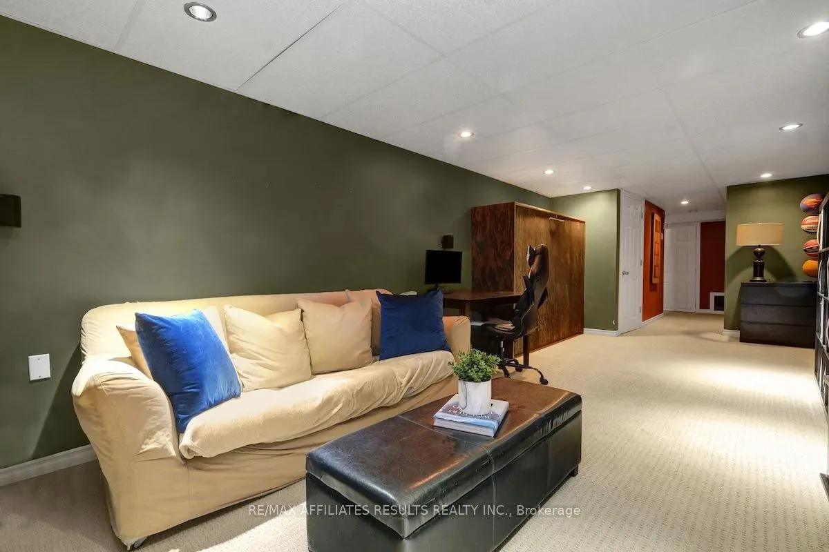 29 Calaveras Avenue