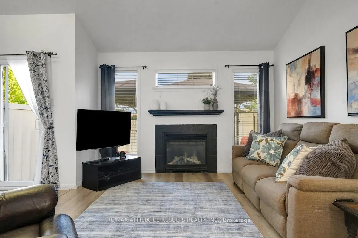 29 Calaveras Avenue
