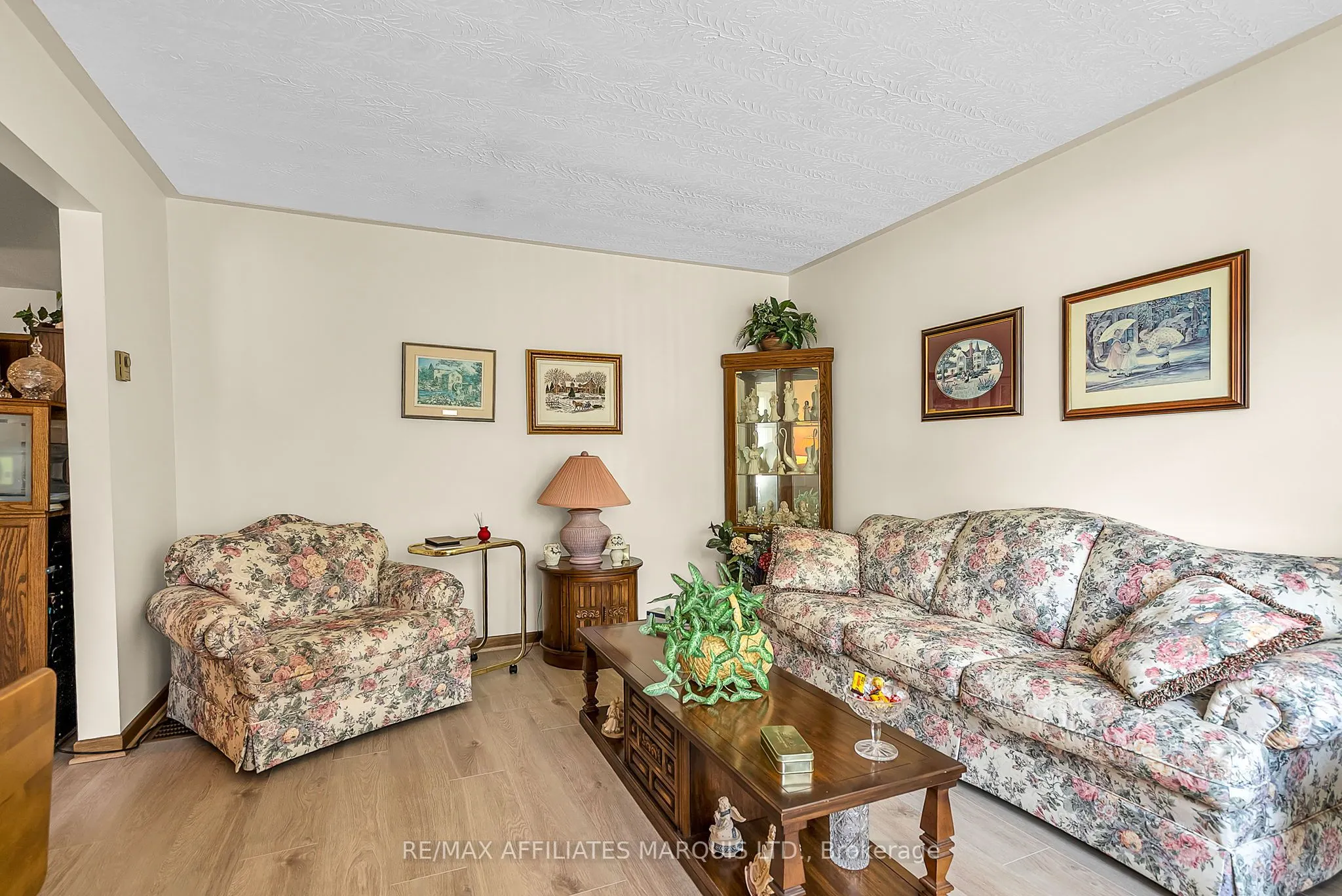 3 Leap Court