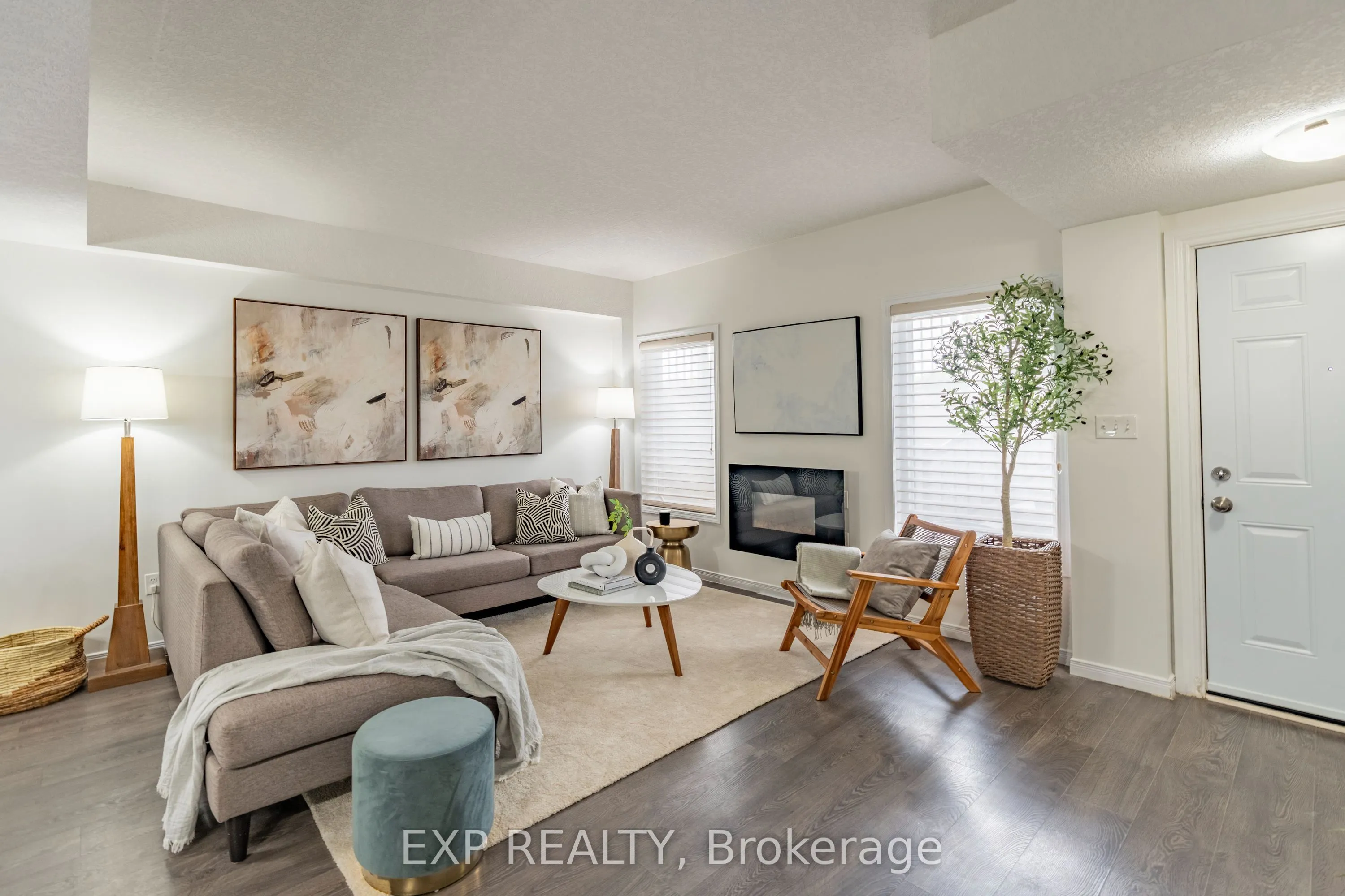 1662 Fischer Hallman Road, #18