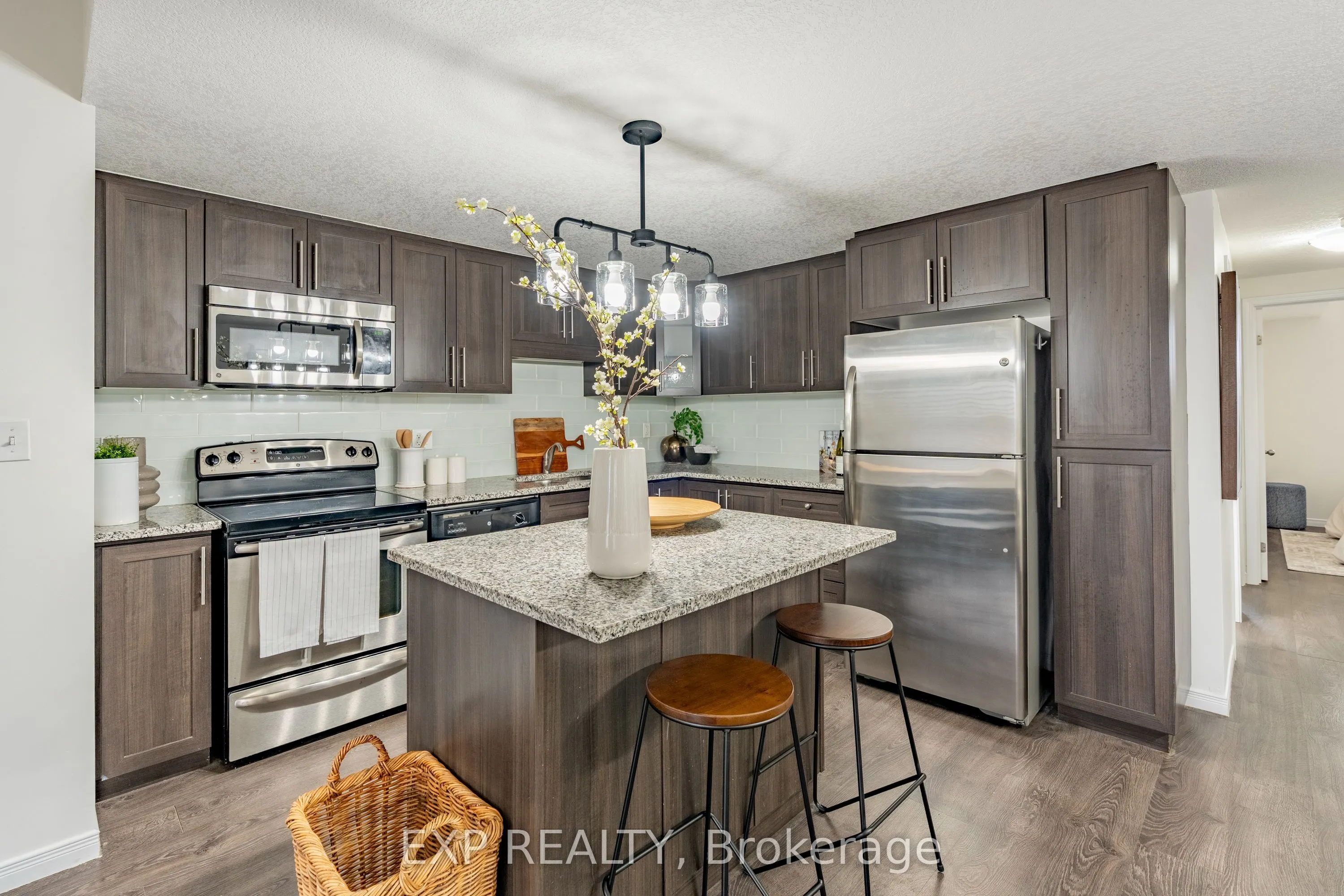 1662 Fischer Hallman Road, #18