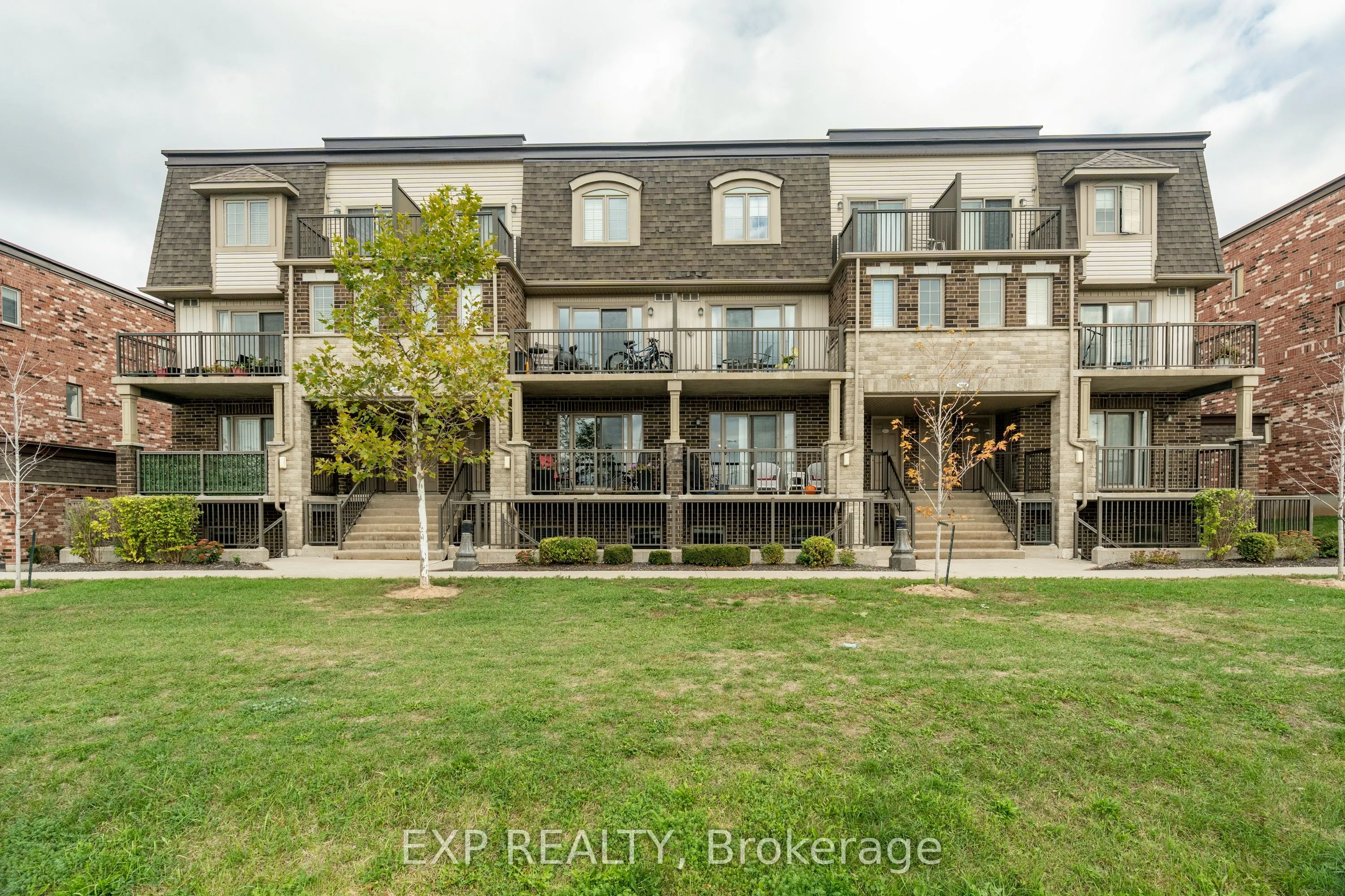 1662 Fischer Hallman Road, #18