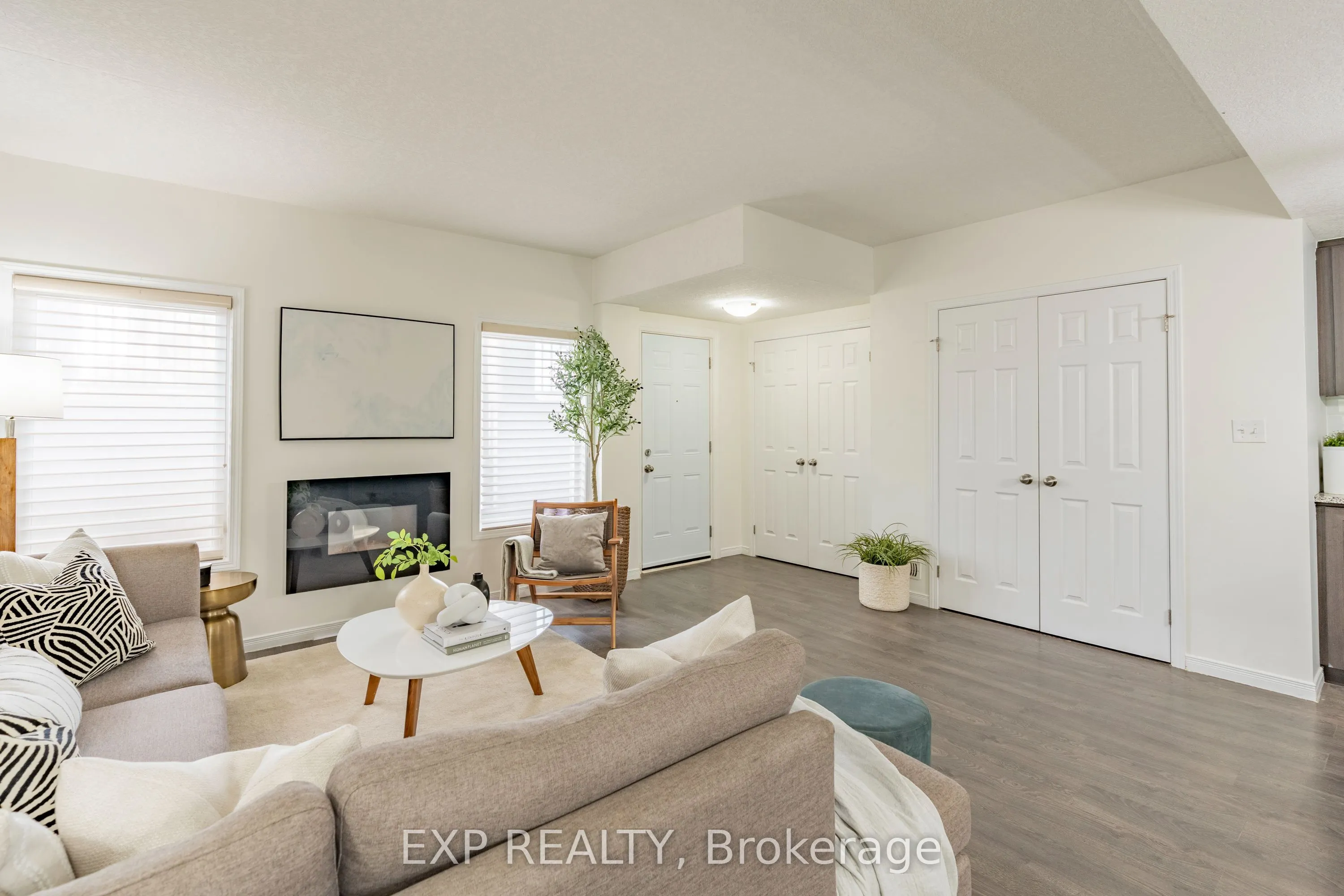 1662 Fischer Hallman Road, #18