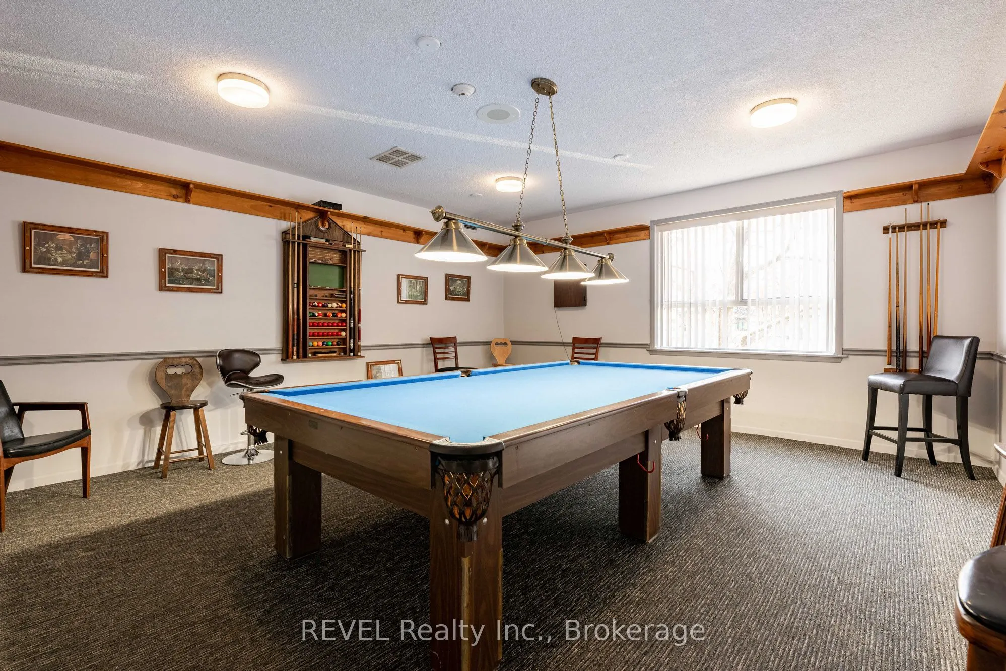 7 GALE Crescent, #PH 4