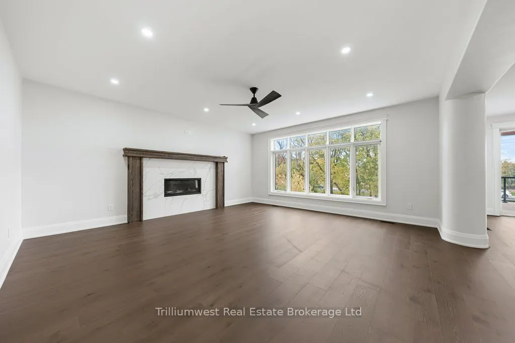 47 Whitcombe Way