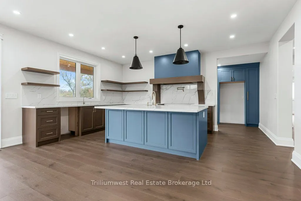 47 Whitcombe Way