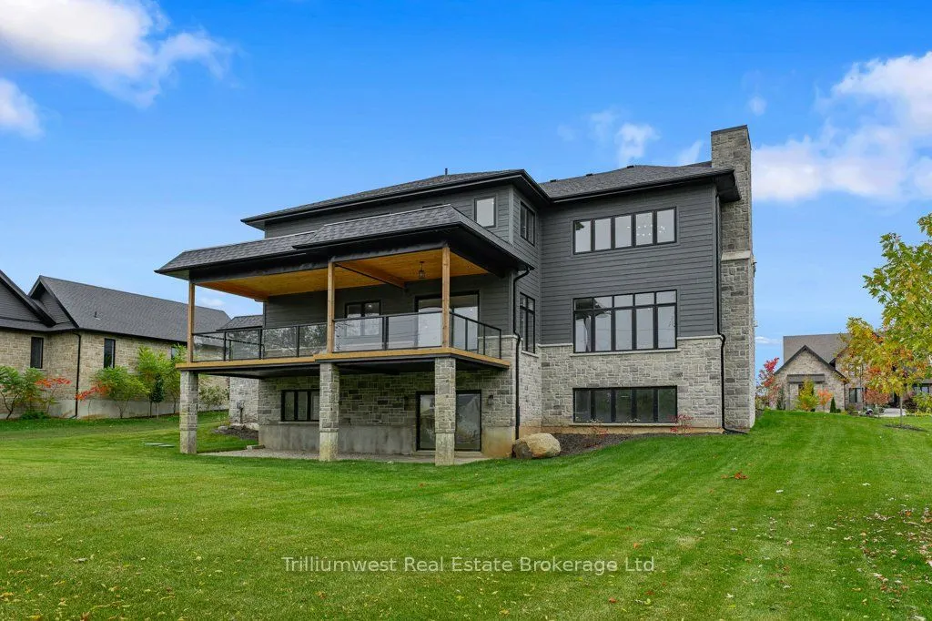 47 Whitcombe Way