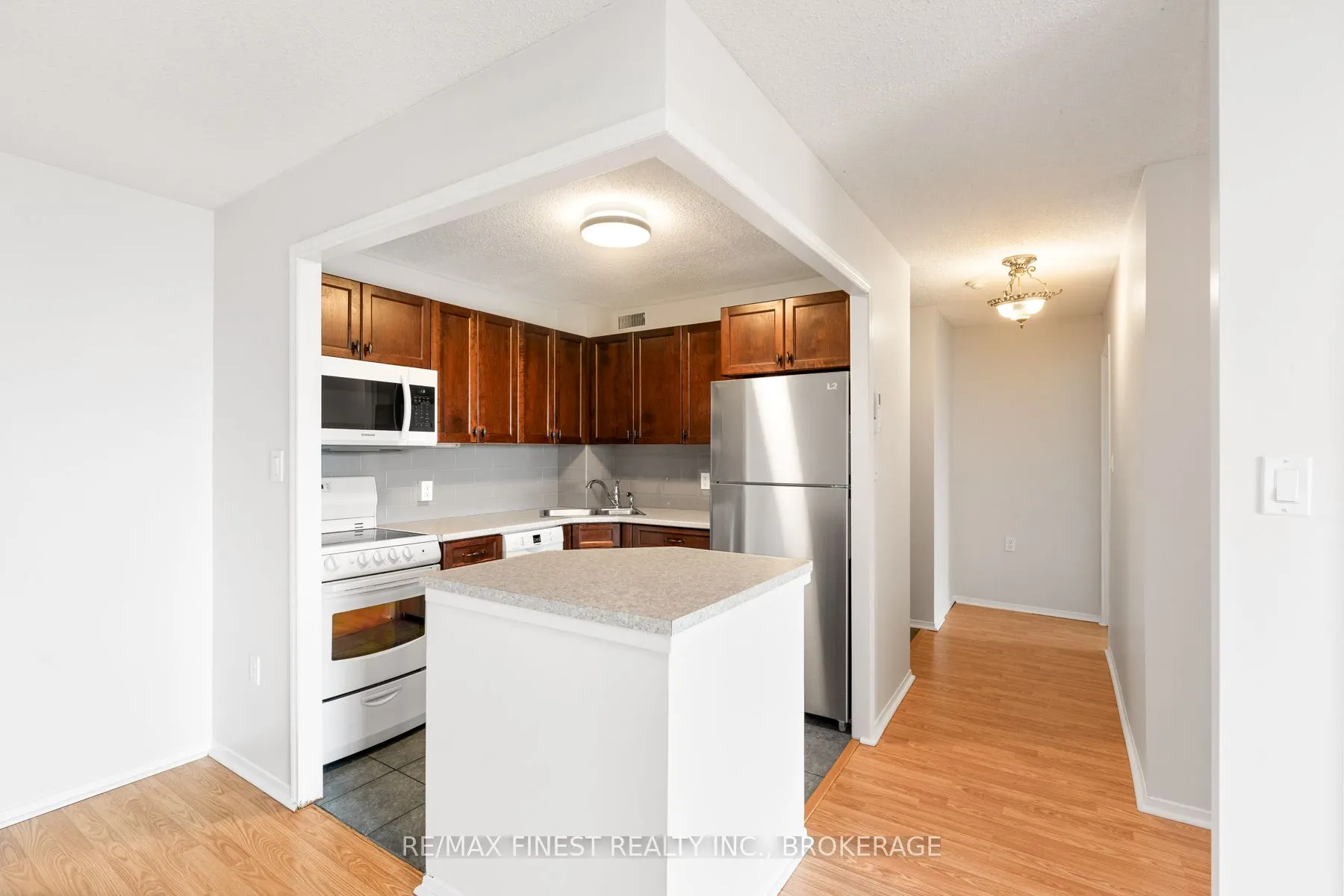 120 Barrett Court, #508