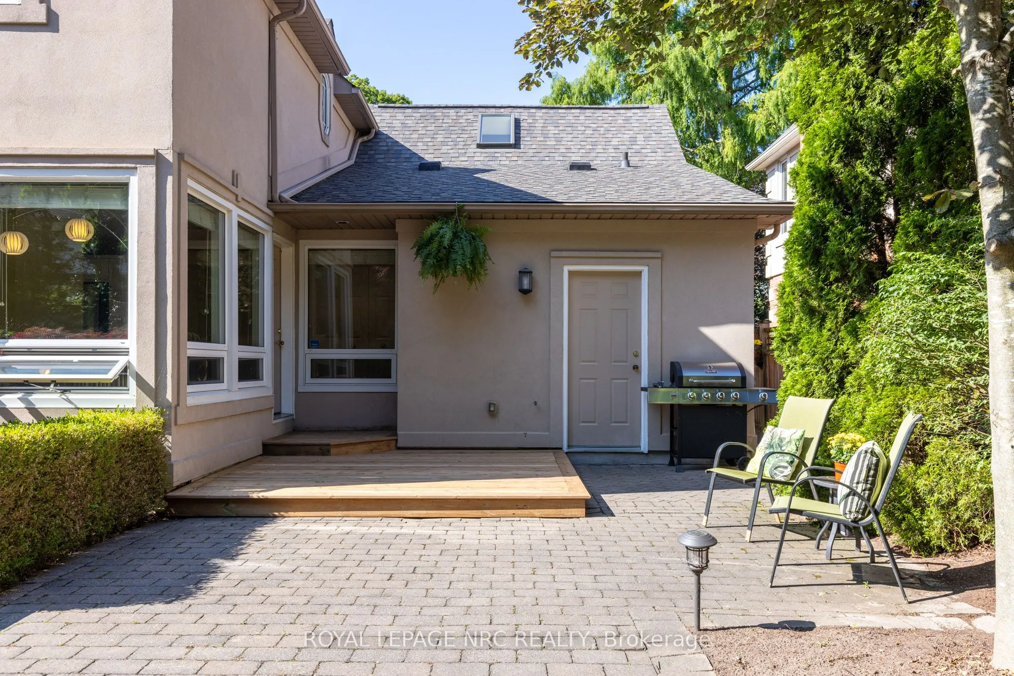328 Niagara Boulevard