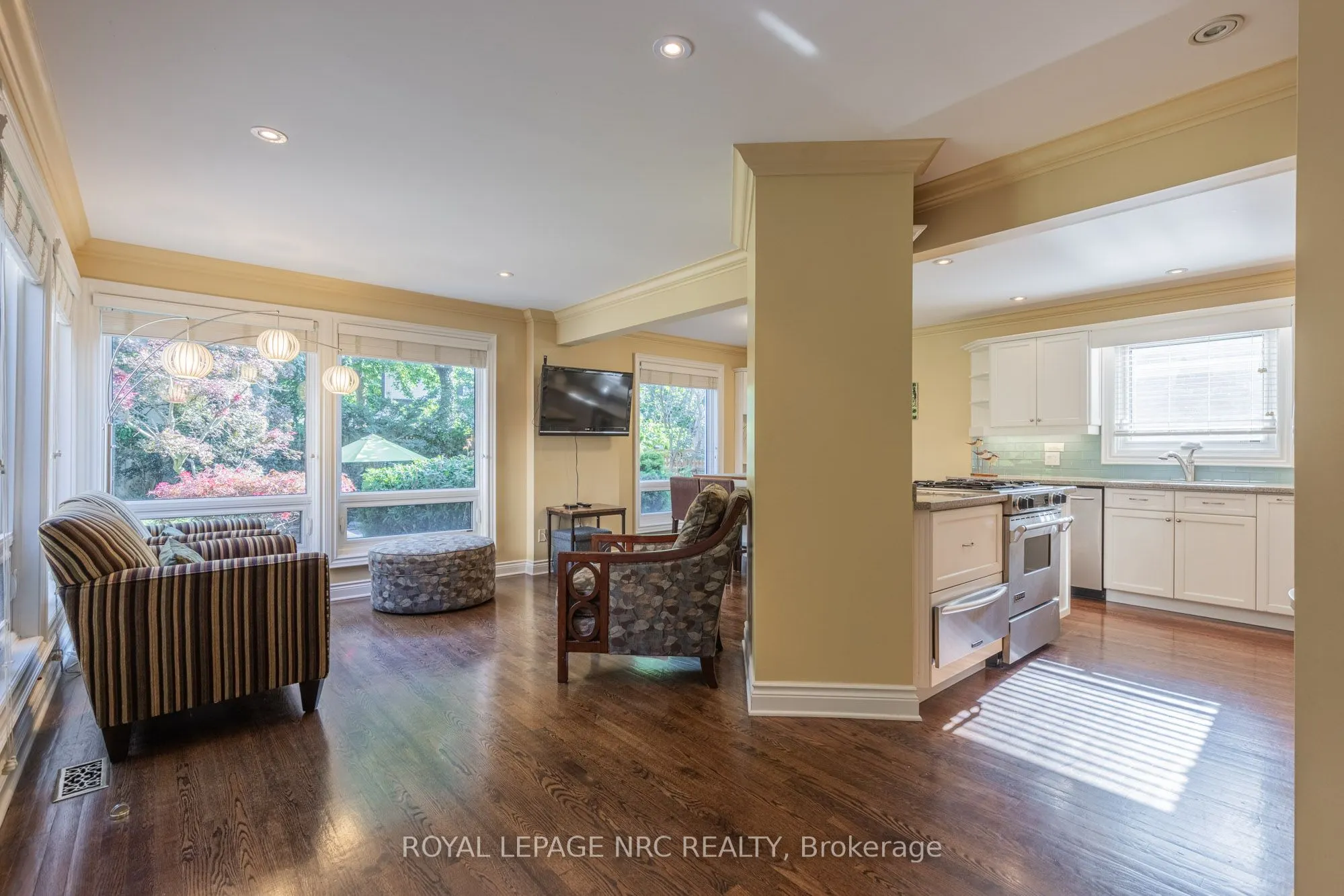 328 Niagara Boulevard