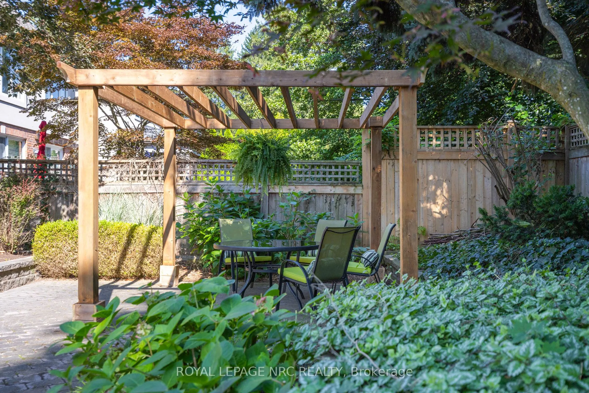 328 Niagara Boulevard