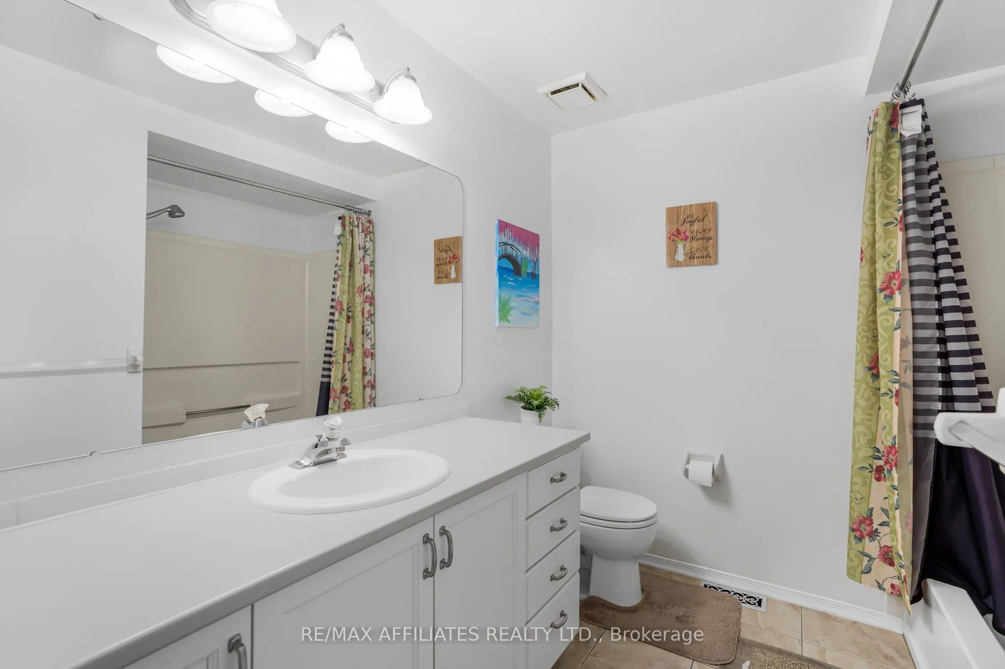 6135 Oak Meadows Drive, #9