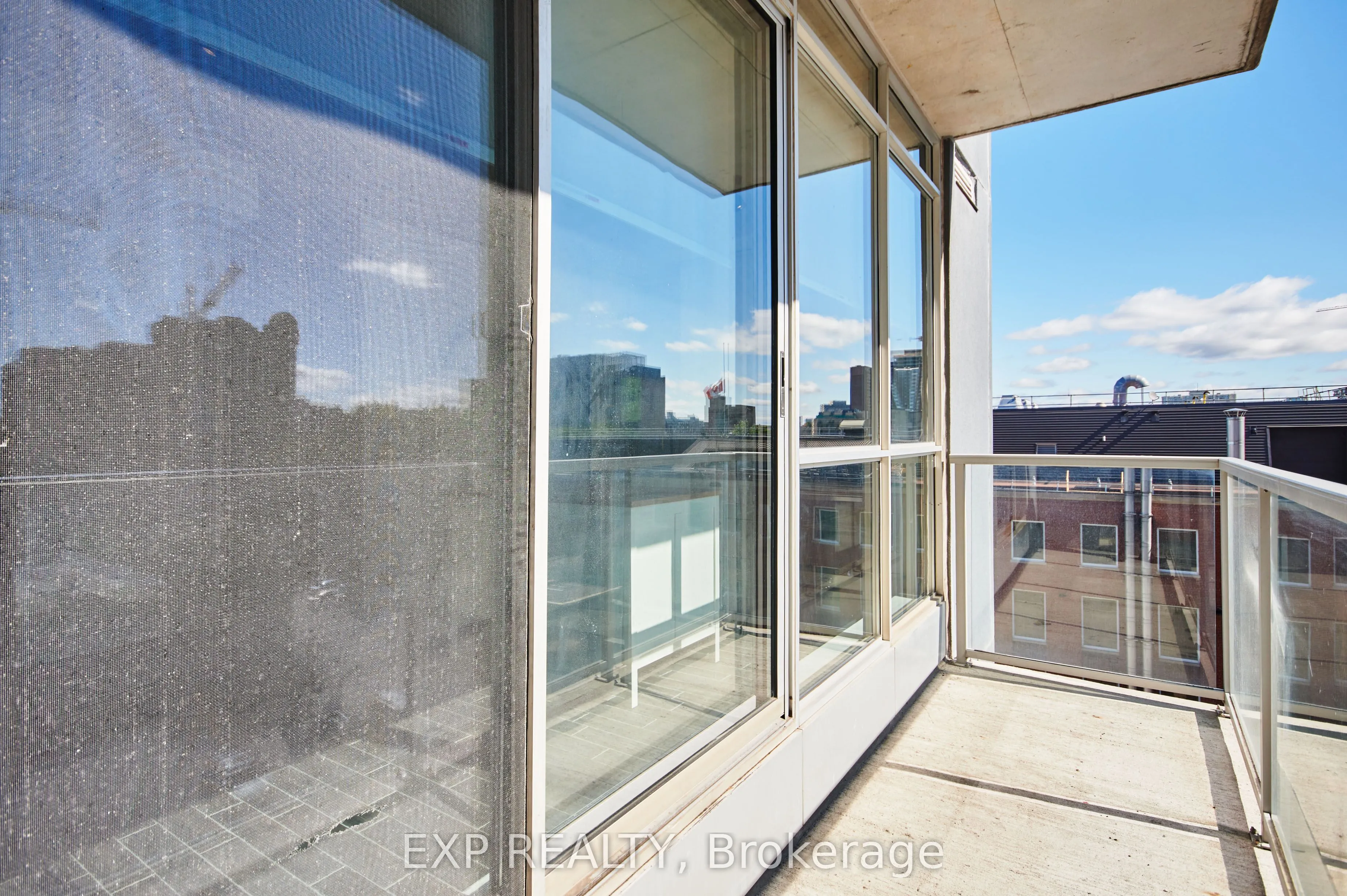 180 York Street, #606