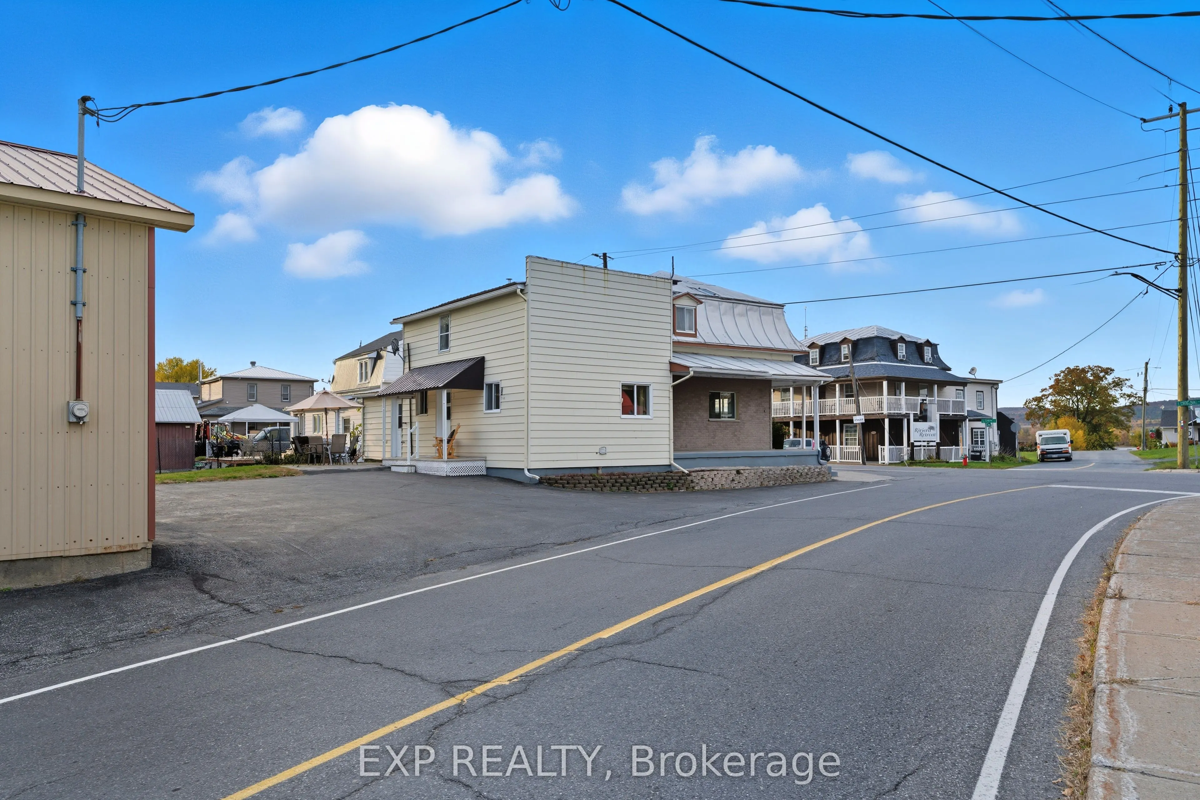 2110 Lajoie Street