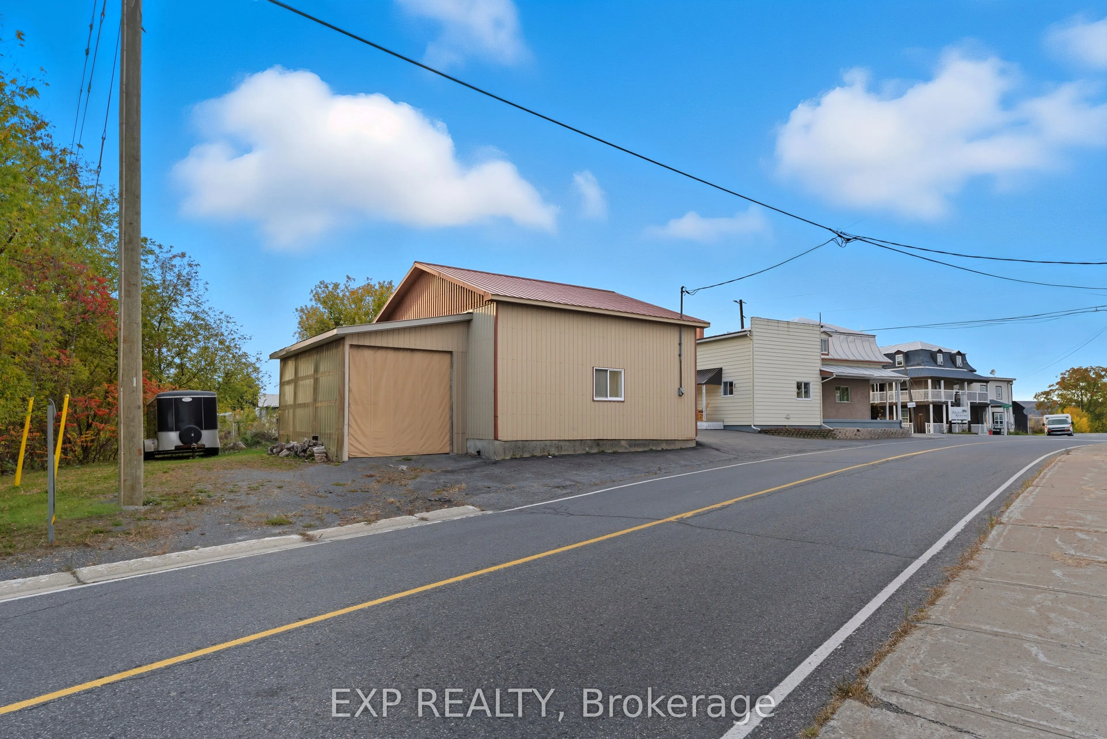2110 Lajoie Street