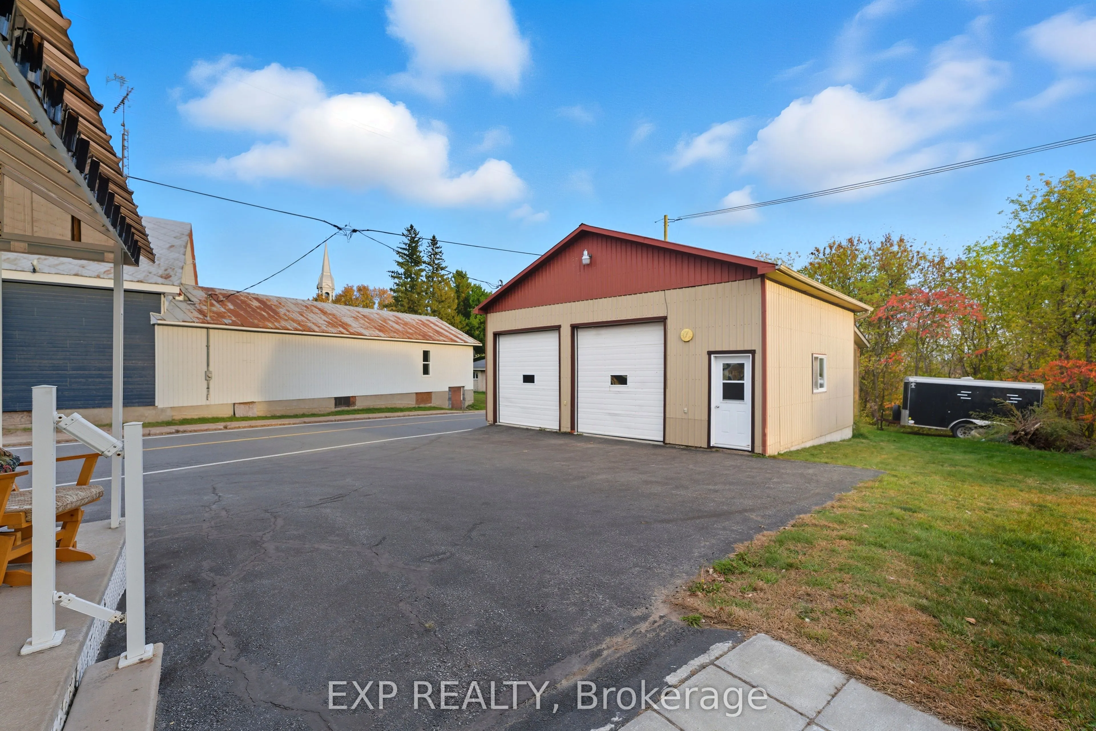 2110 Lajoie Street