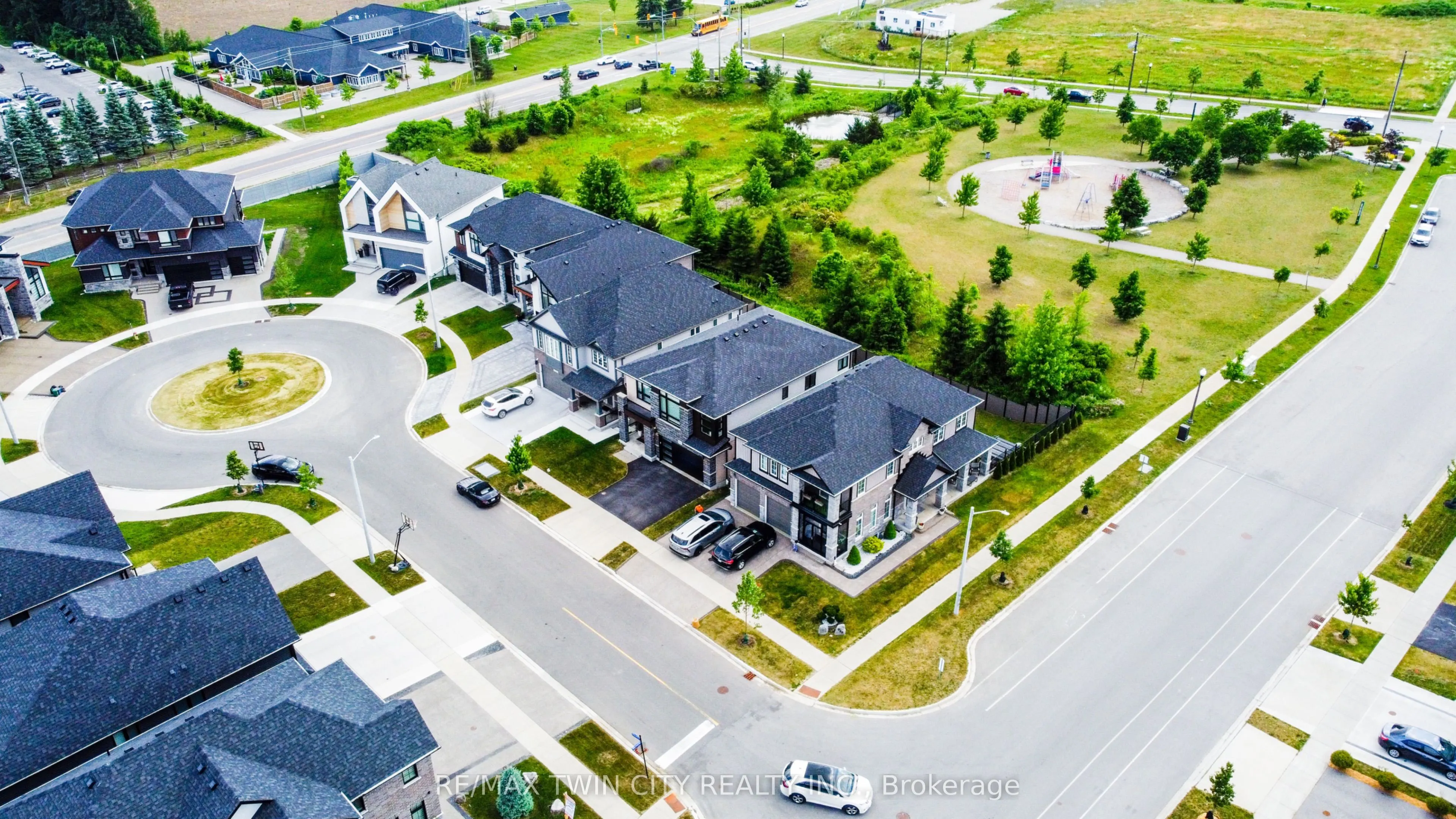 904 Thomas Pedder Court