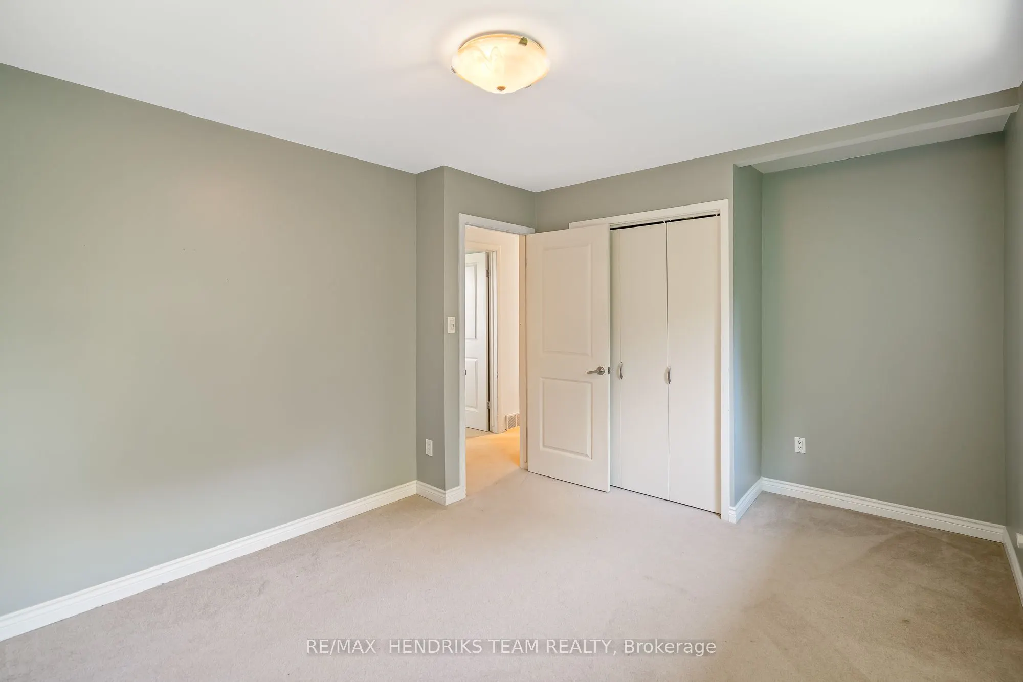 1521 Irvine Road