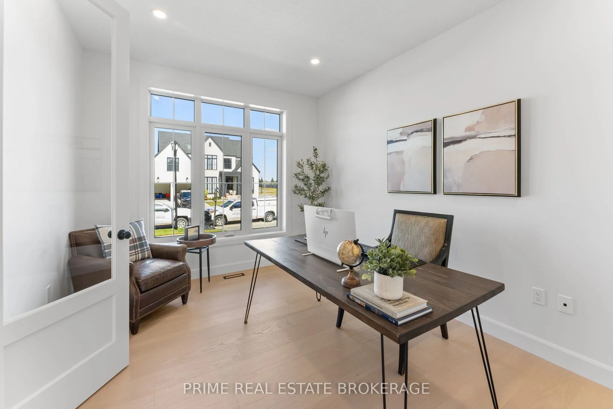 1969 Buroak Crescent