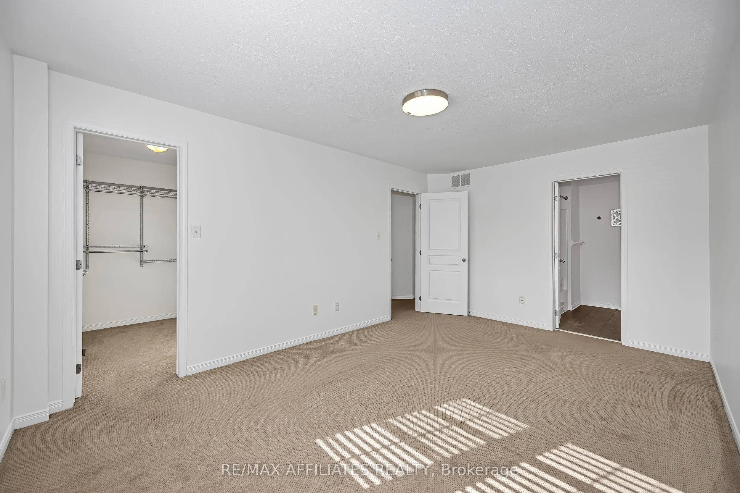 17 Kirkstone Private E