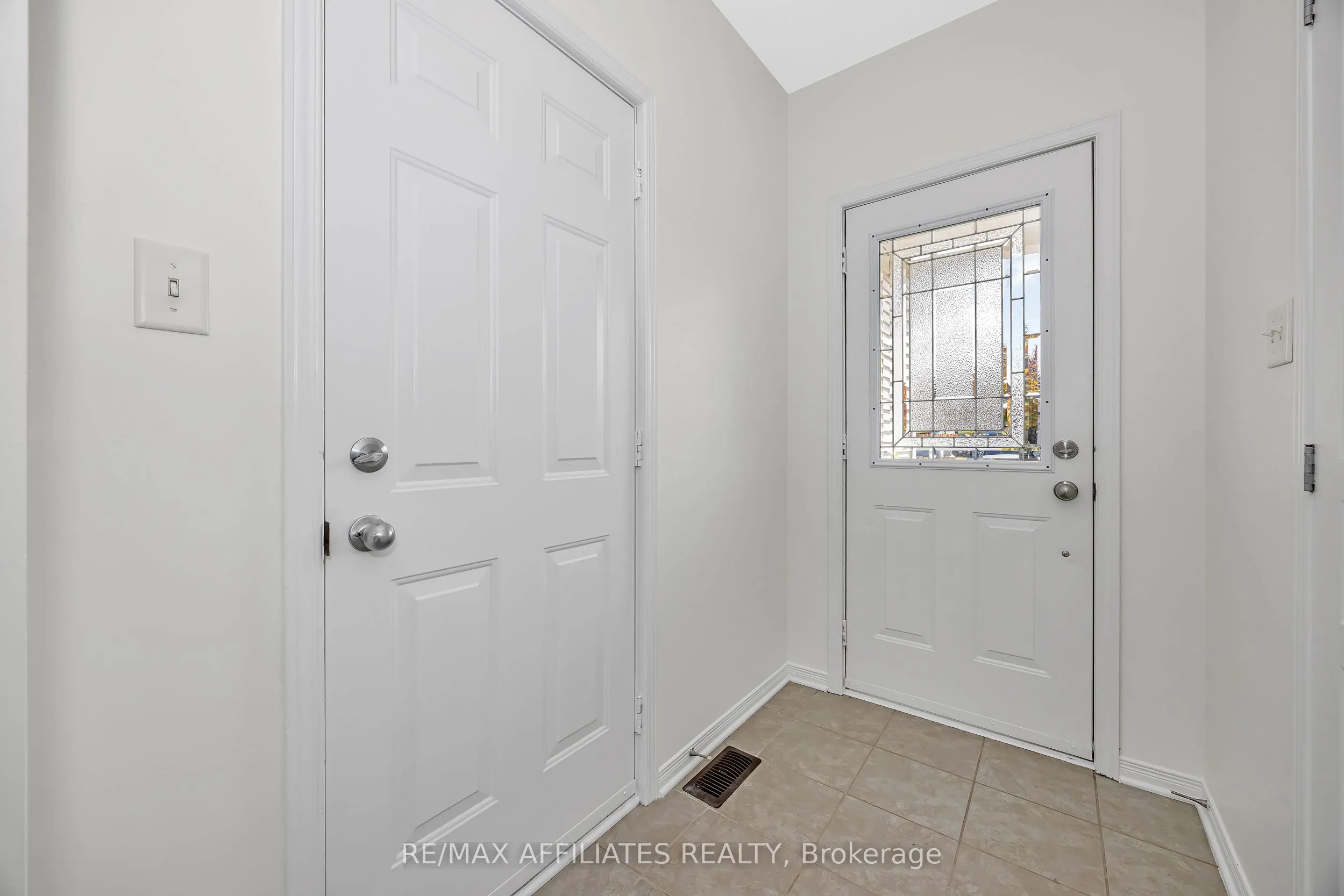 17 Kirkstone Private E
