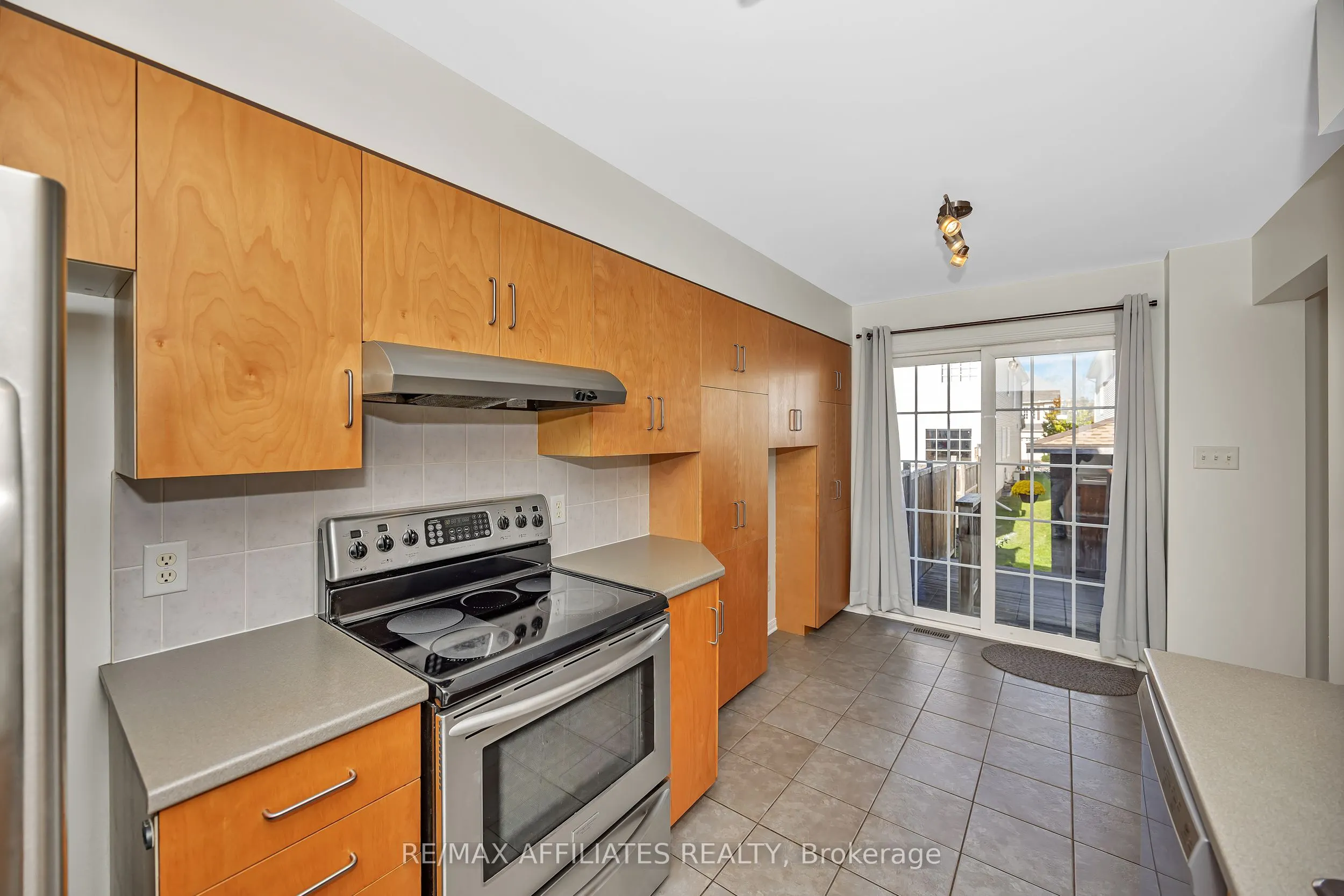 17 Kirkstone Private E